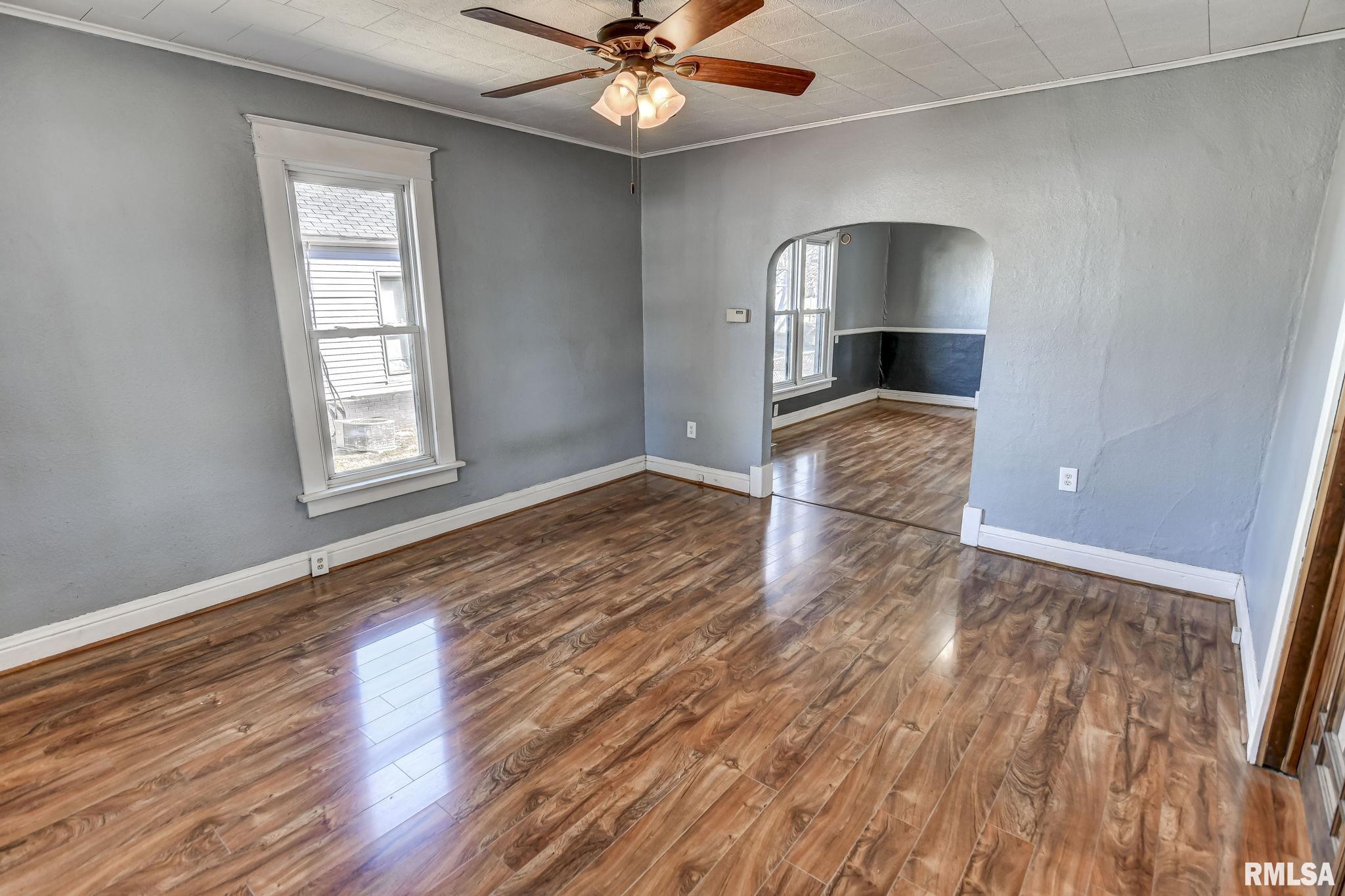 Gallery Image 18