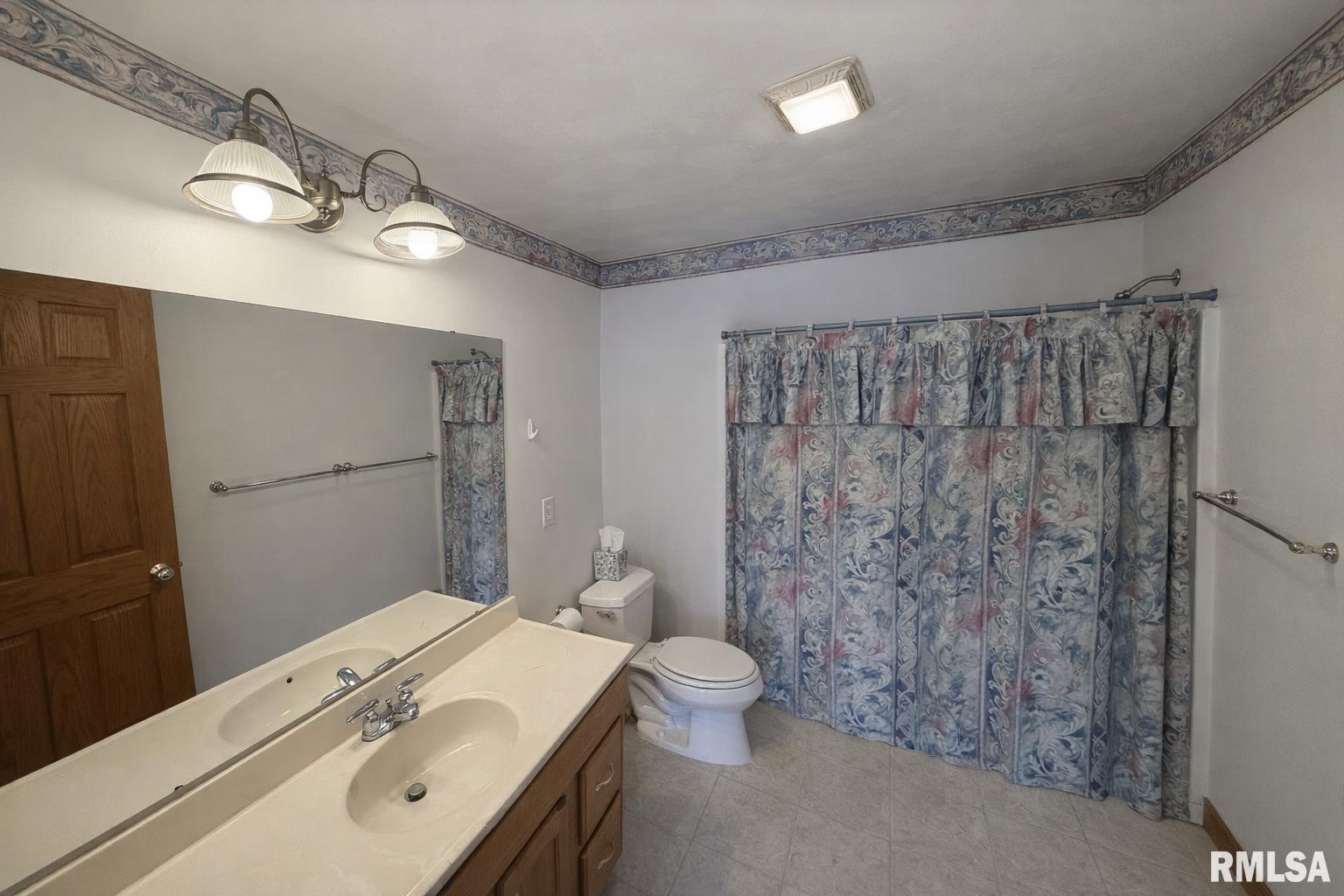 Gallery Image 17