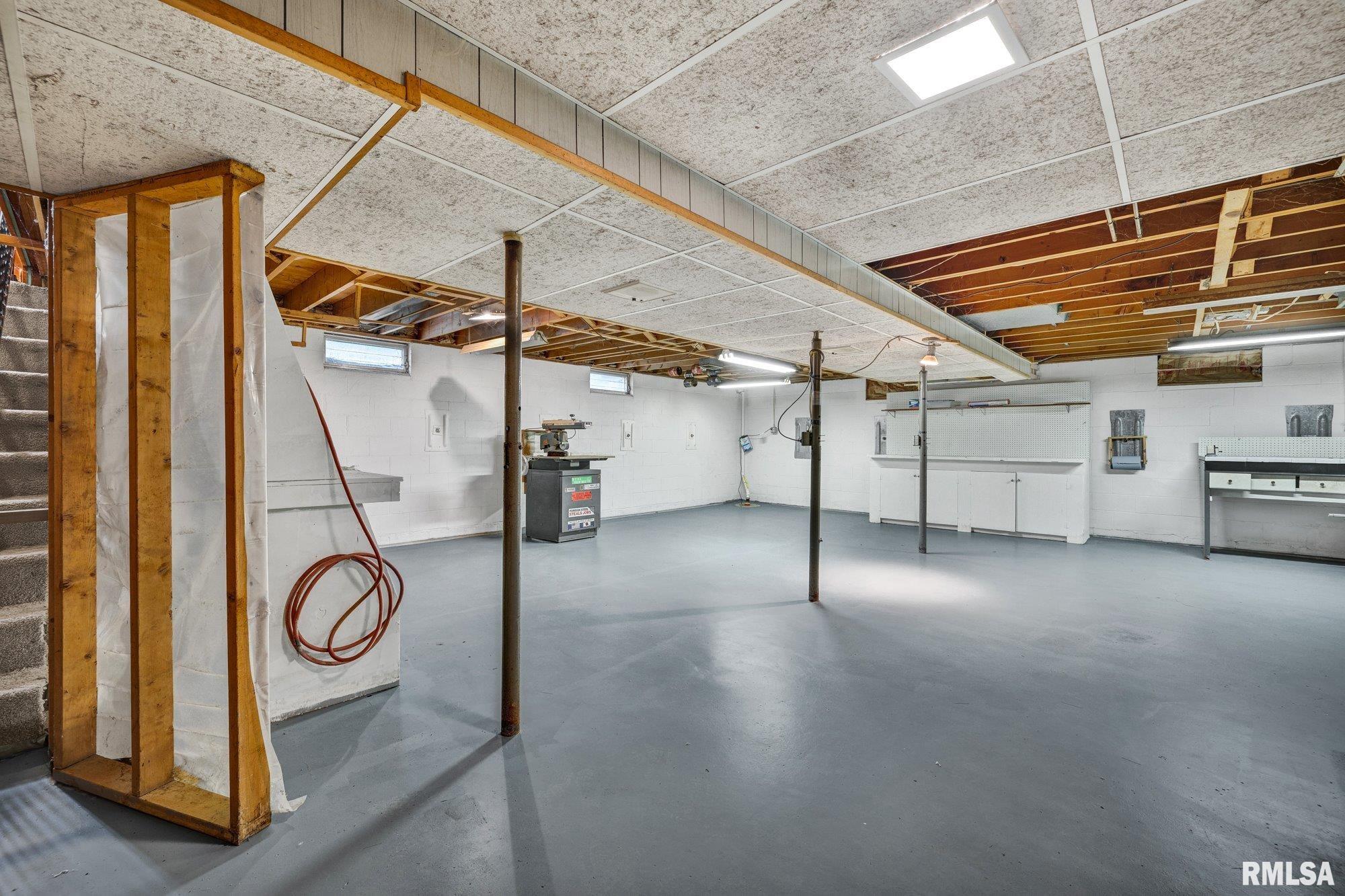 Gallery Image 19