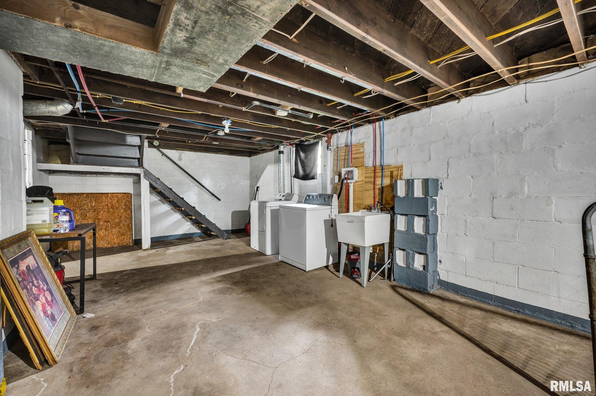 Gallery Image 19