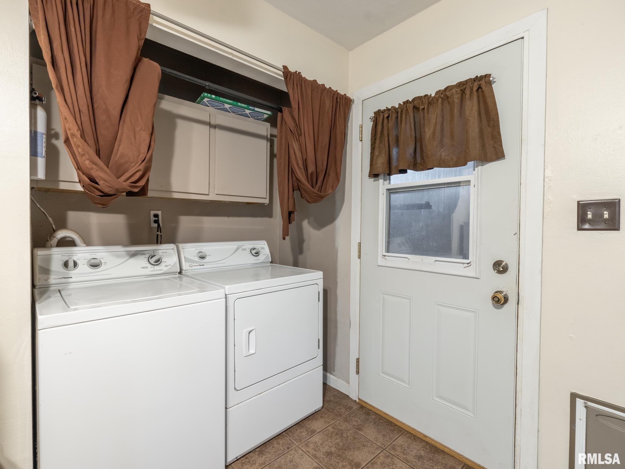 Gallery Image 36