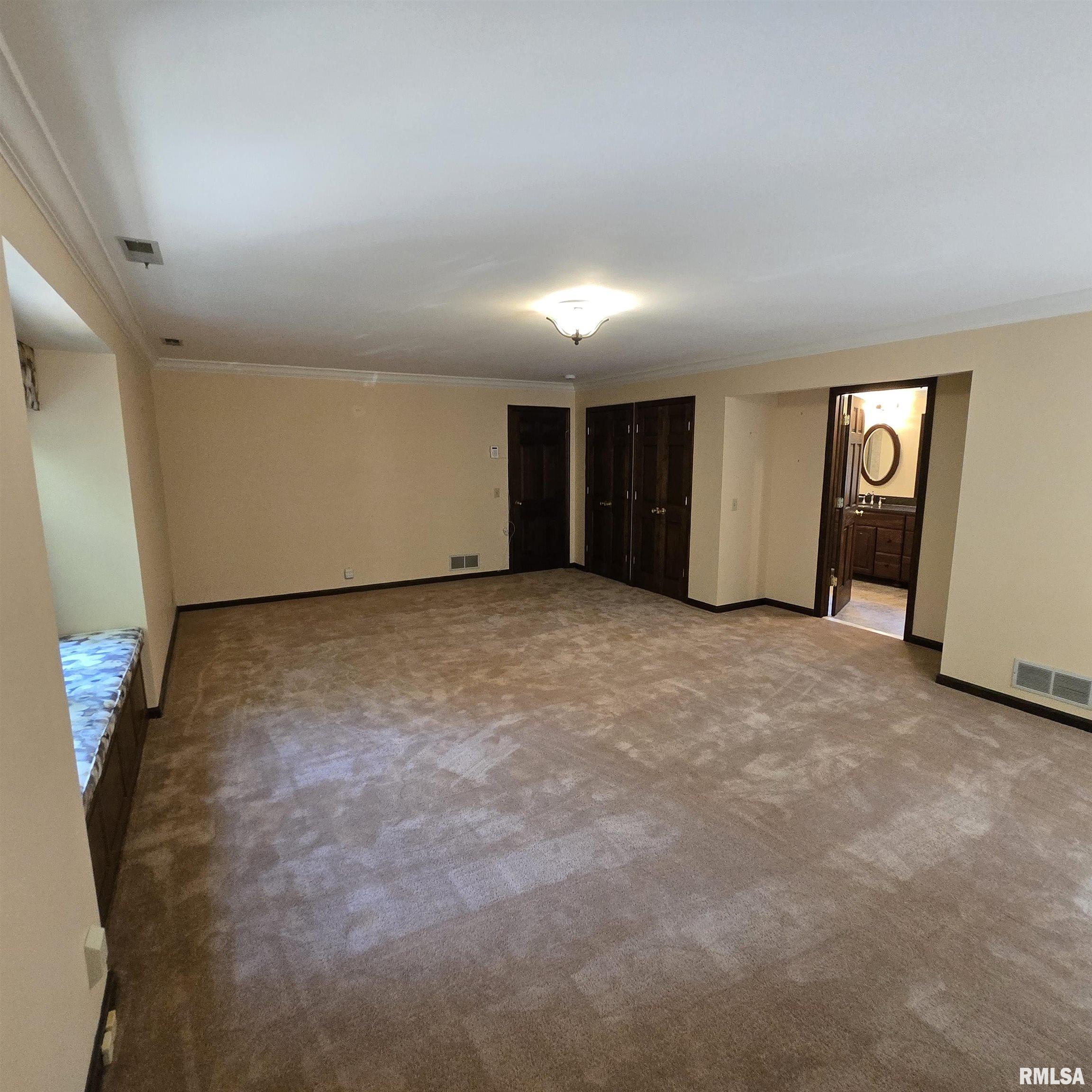 Gallery Image 21