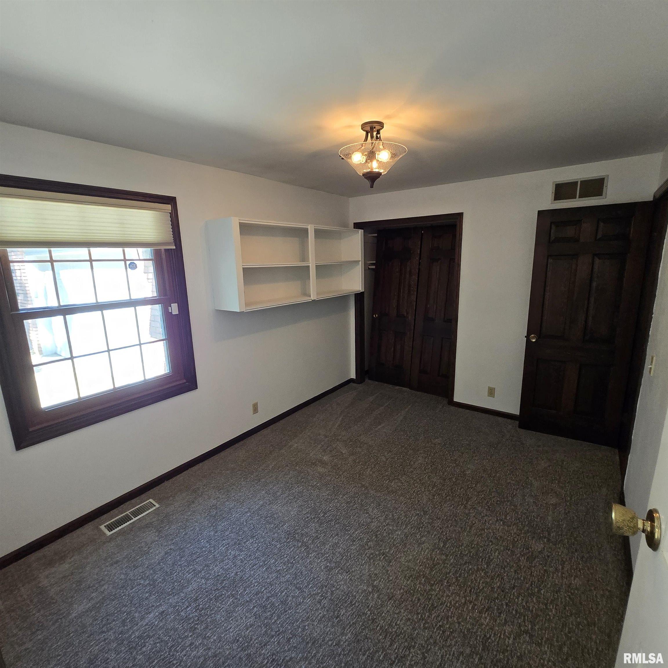 Gallery Image 38