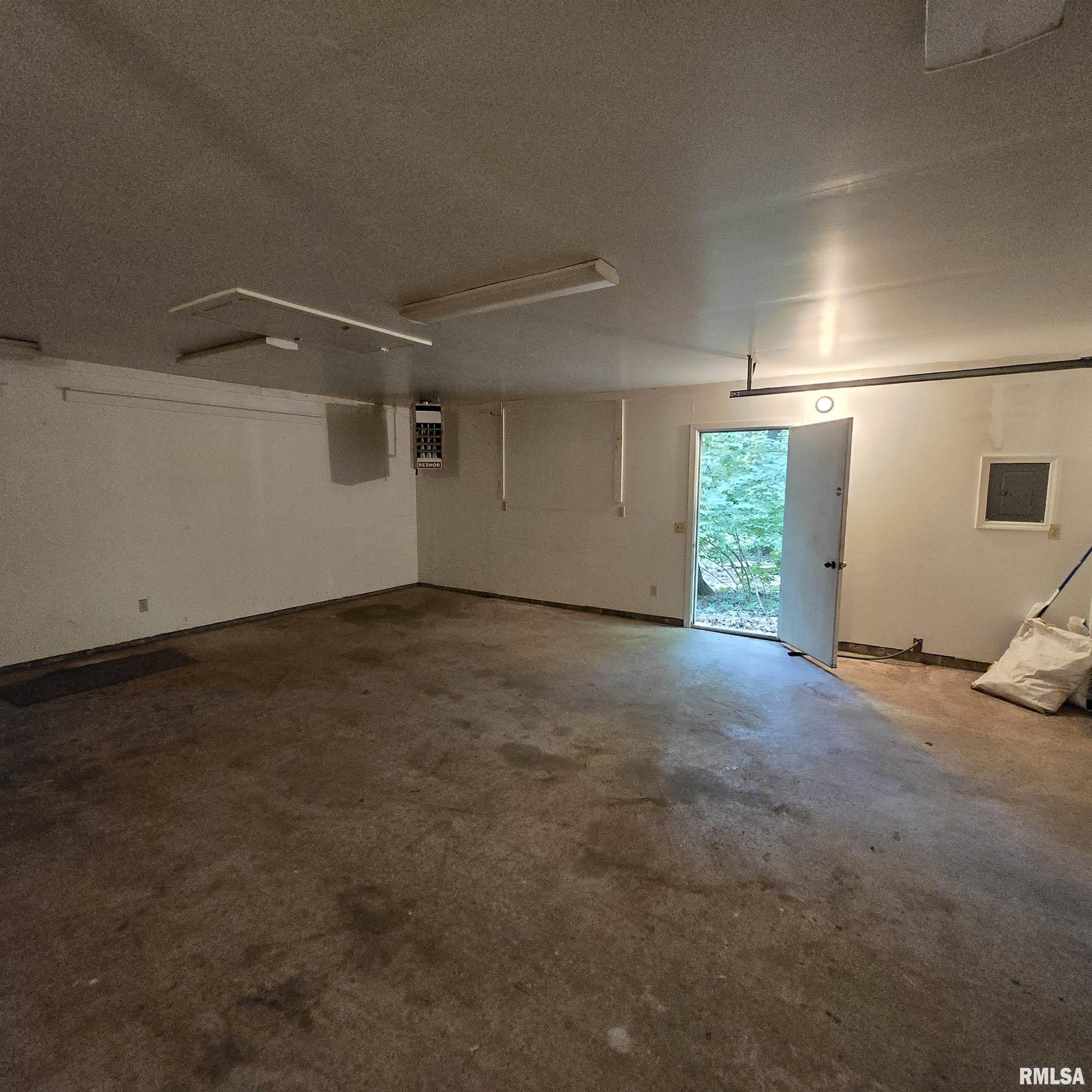Gallery Image 66