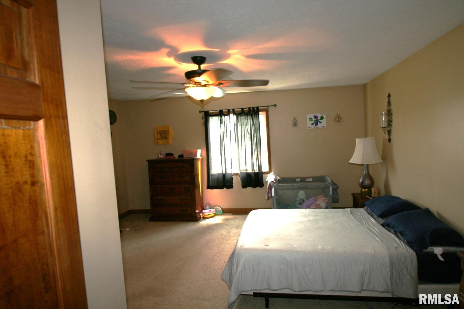 Gallery Image 18