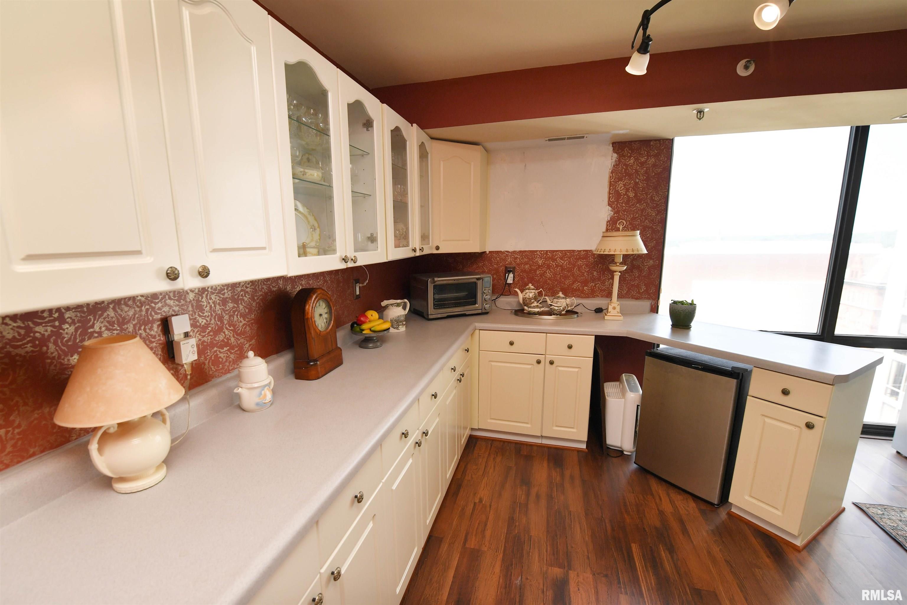 Gallery Image 30