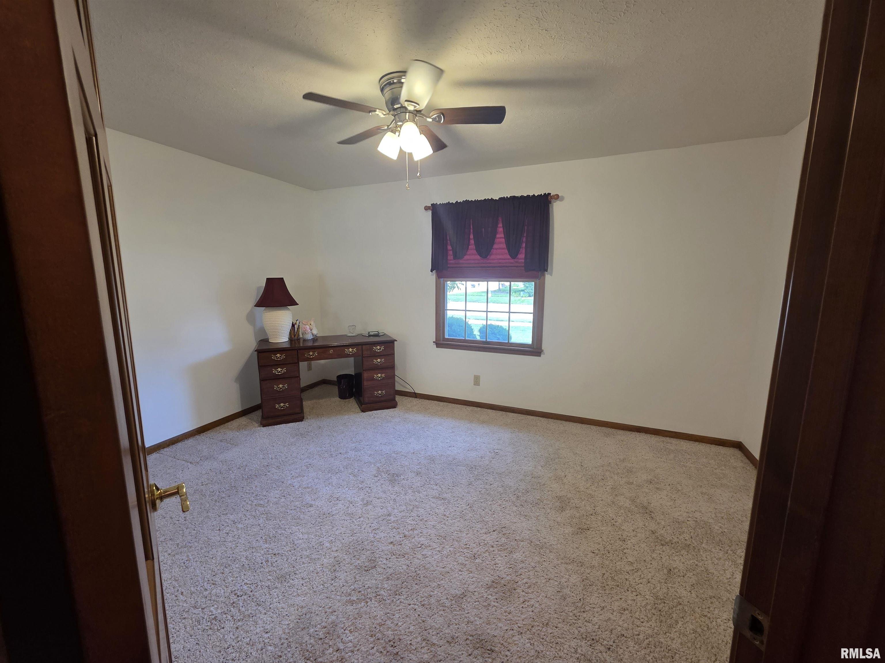 Gallery Image 17