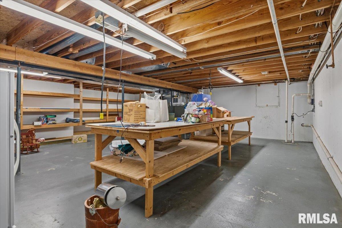 Gallery Image 36