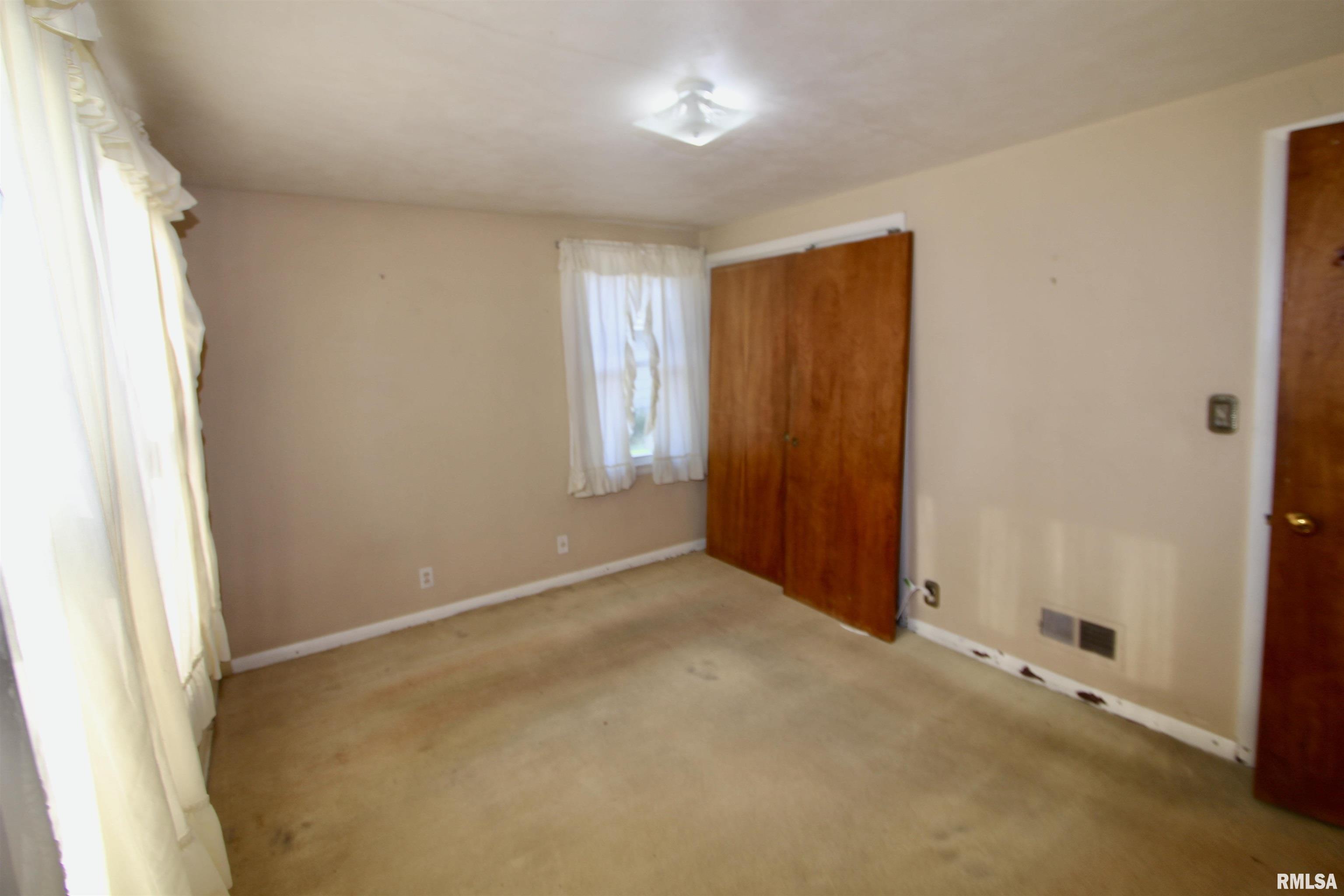 Gallery Image 33