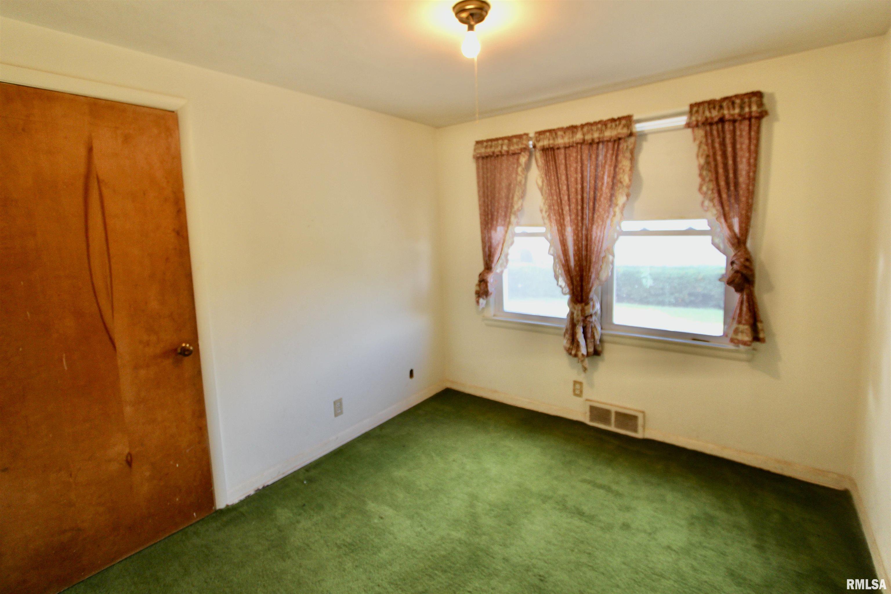 Gallery Image 36