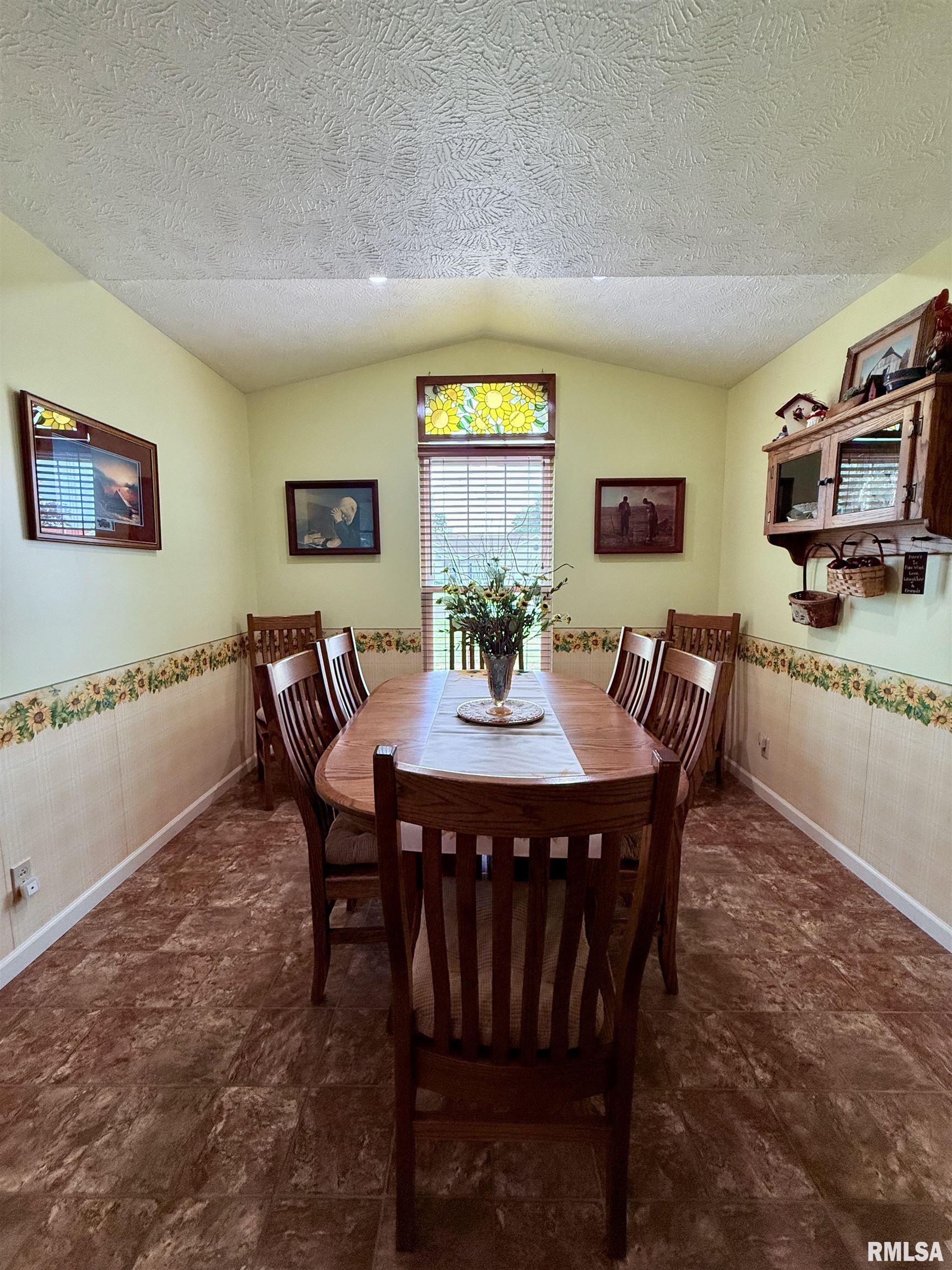 Gallery Image 19