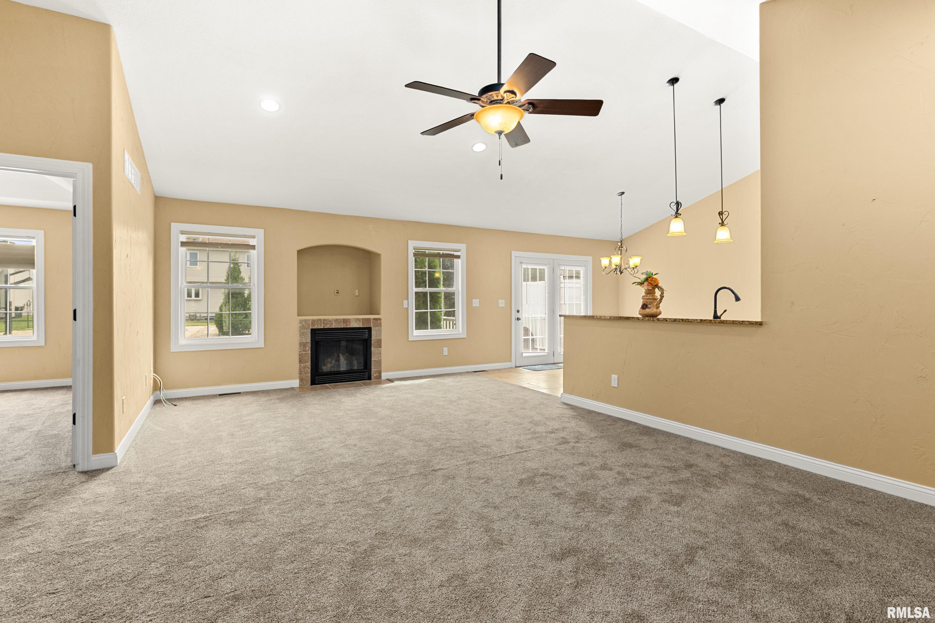 Gallery Image 19