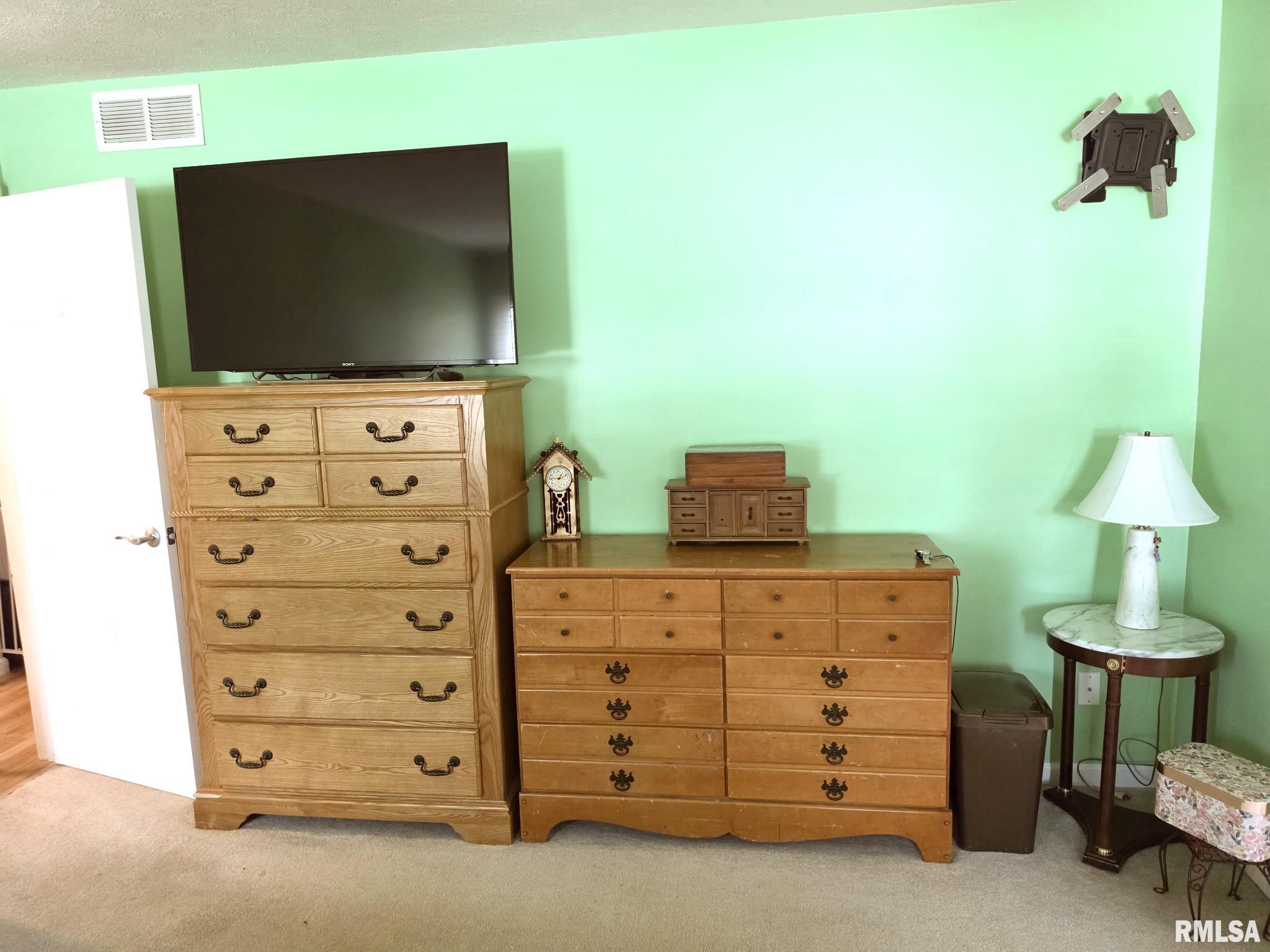 Gallery Image 41