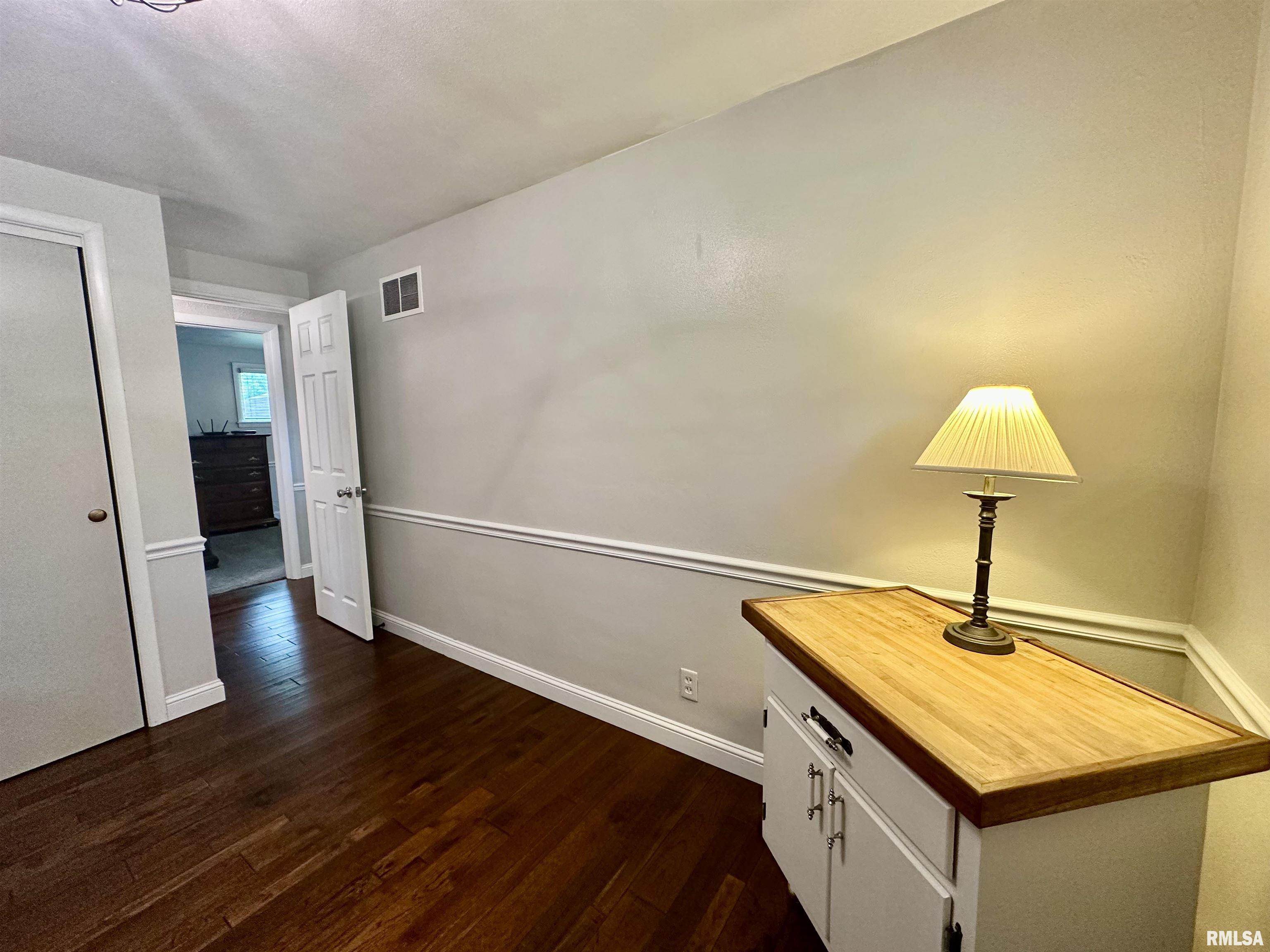 Gallery Image 19