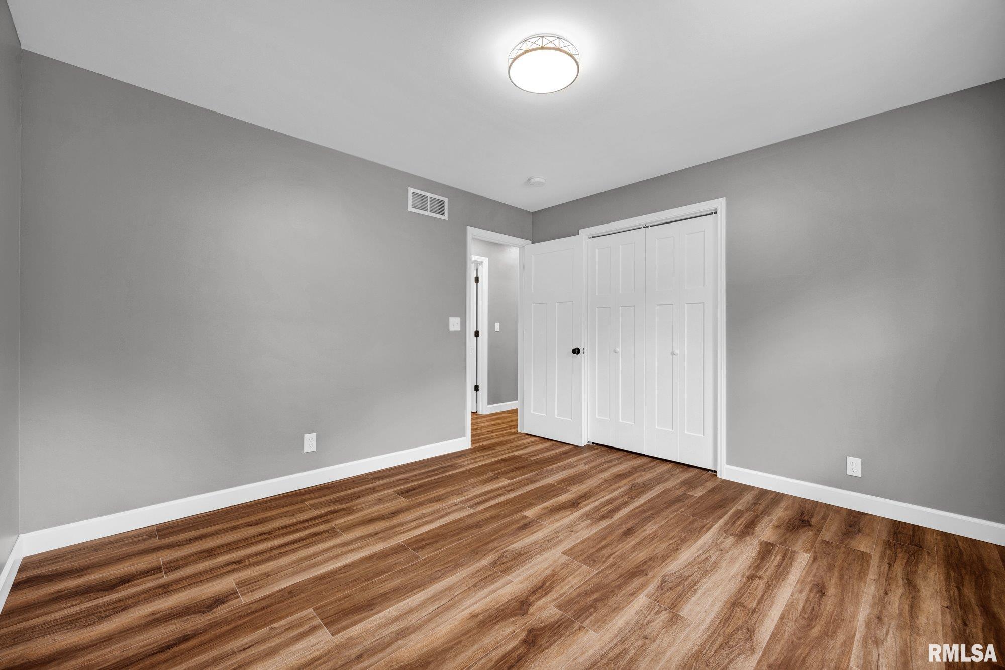 Gallery Image 19