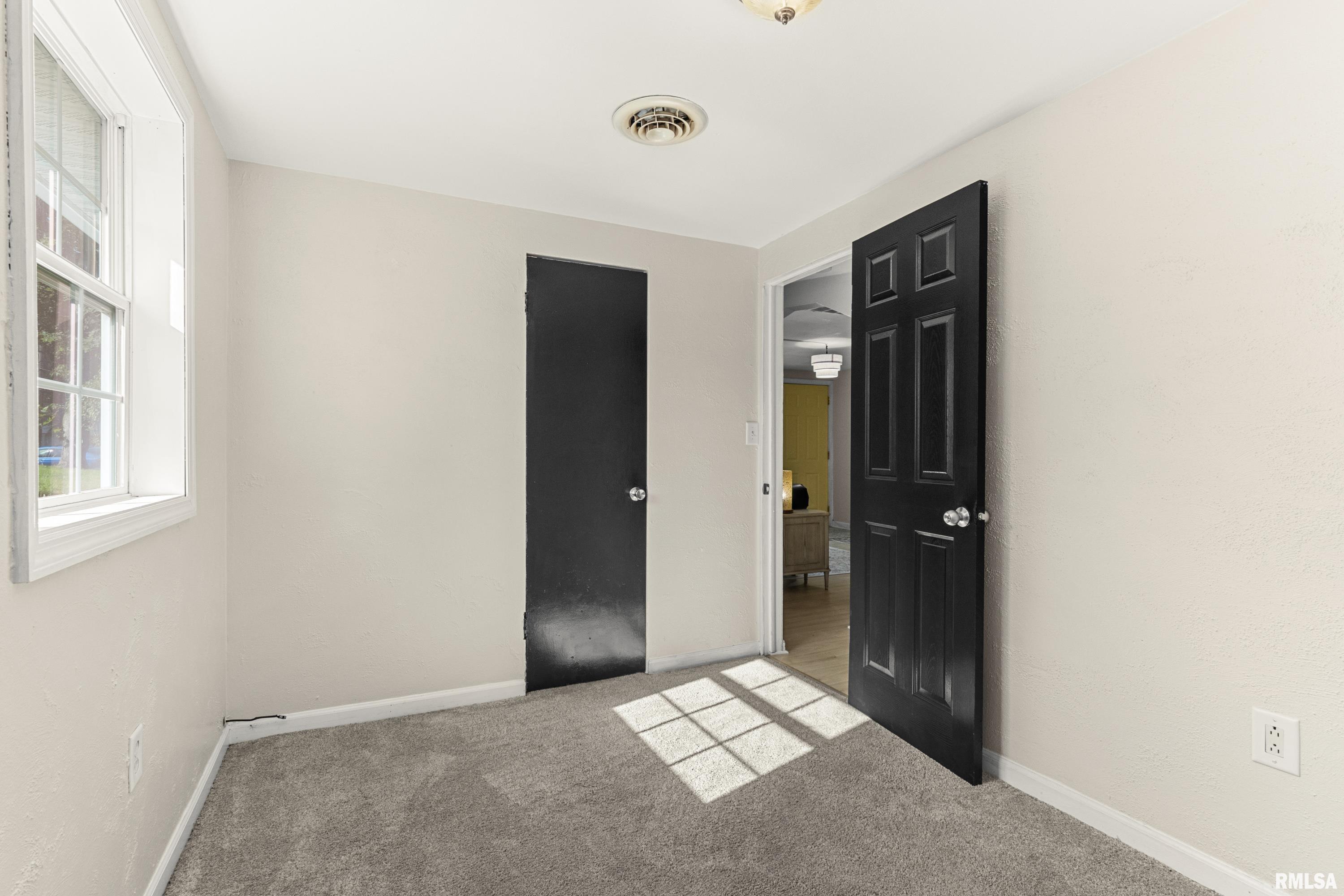 Gallery Image 34
