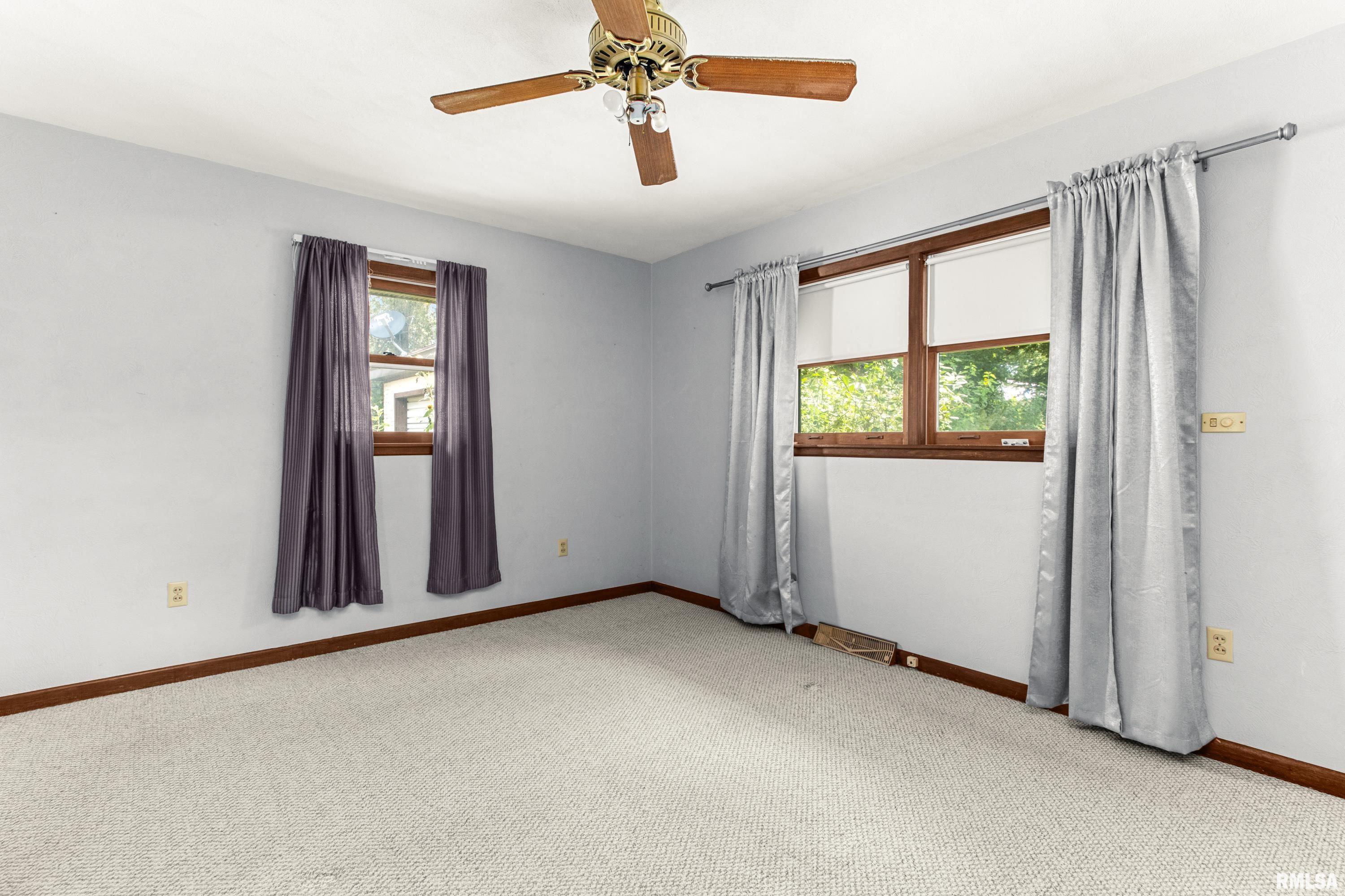 Gallery Image 18
