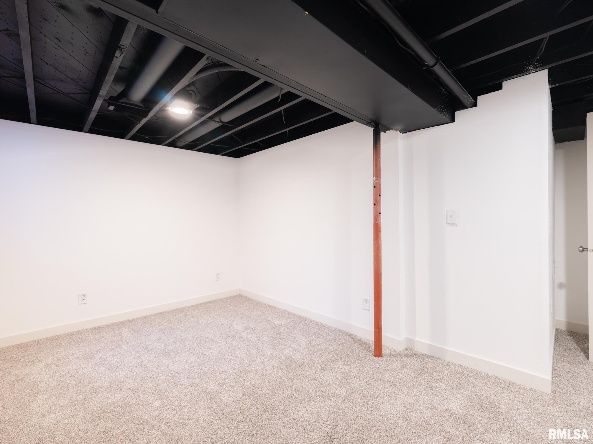 Gallery Image 31
