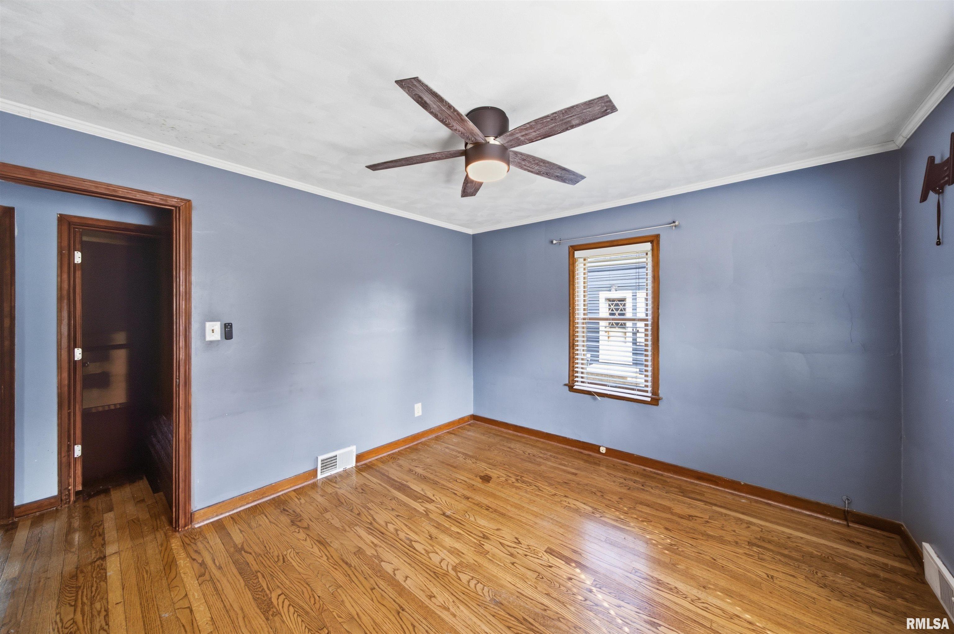 Gallery Image 19
