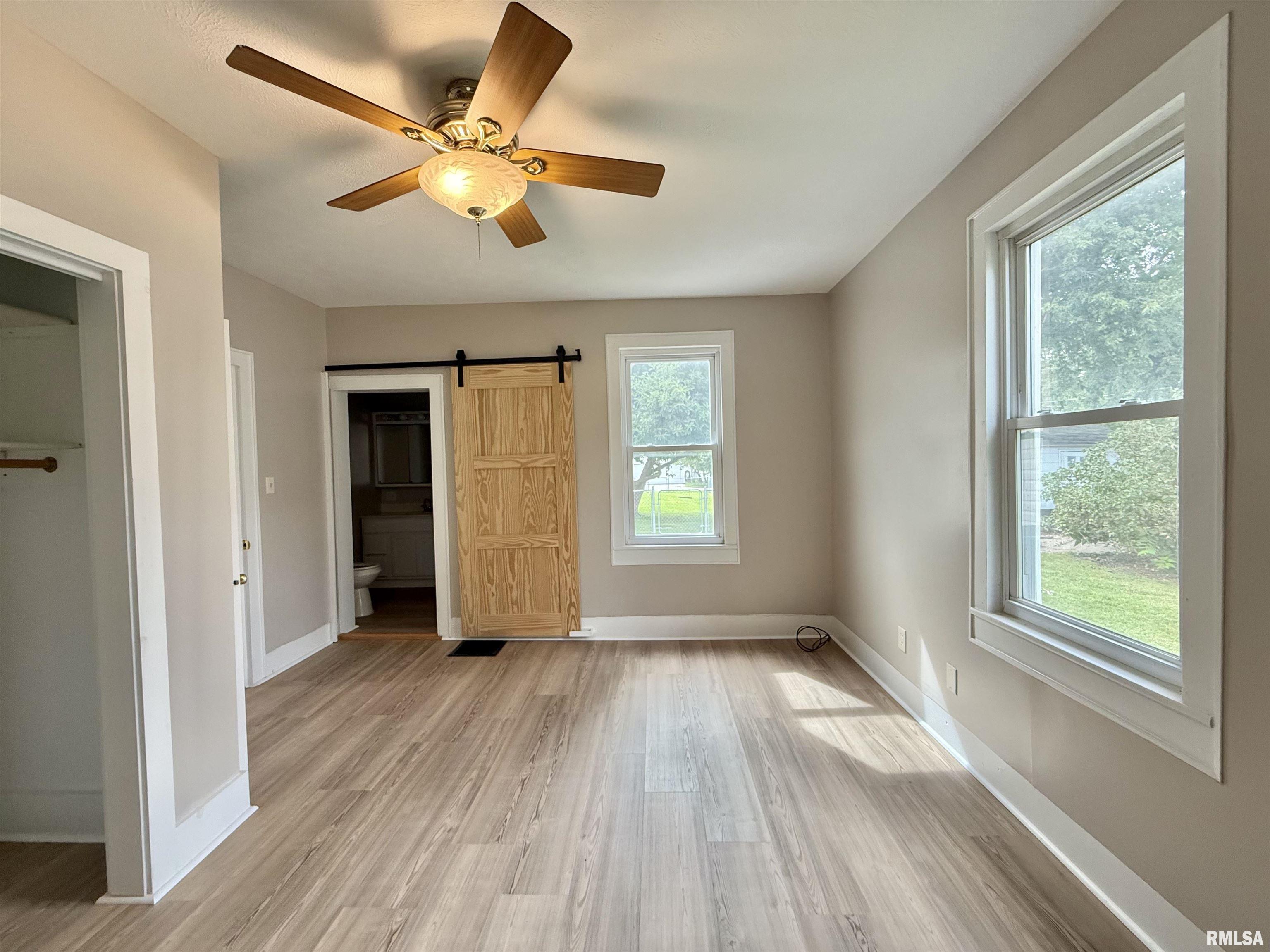 Gallery Image 19