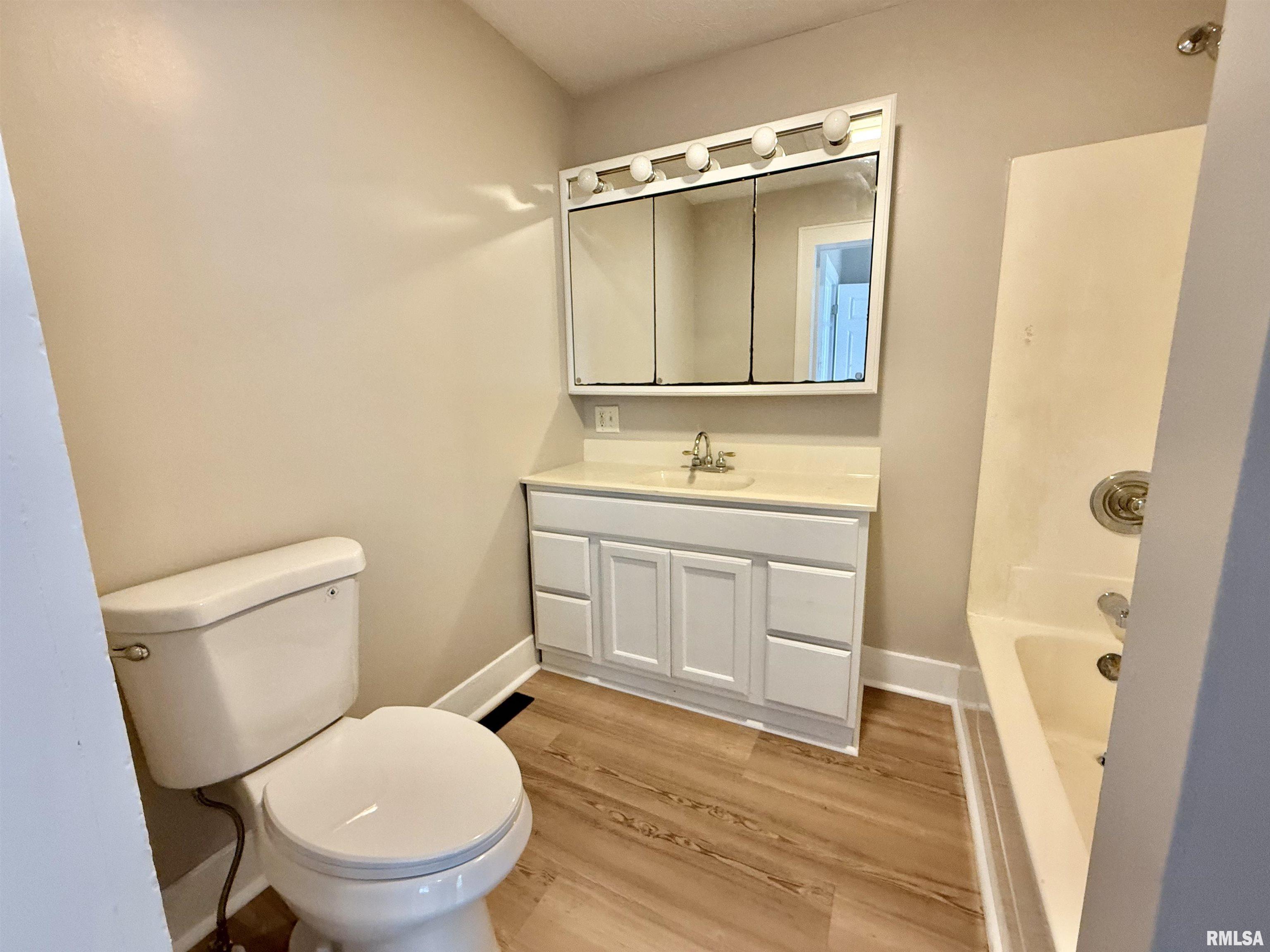 Gallery Image 21