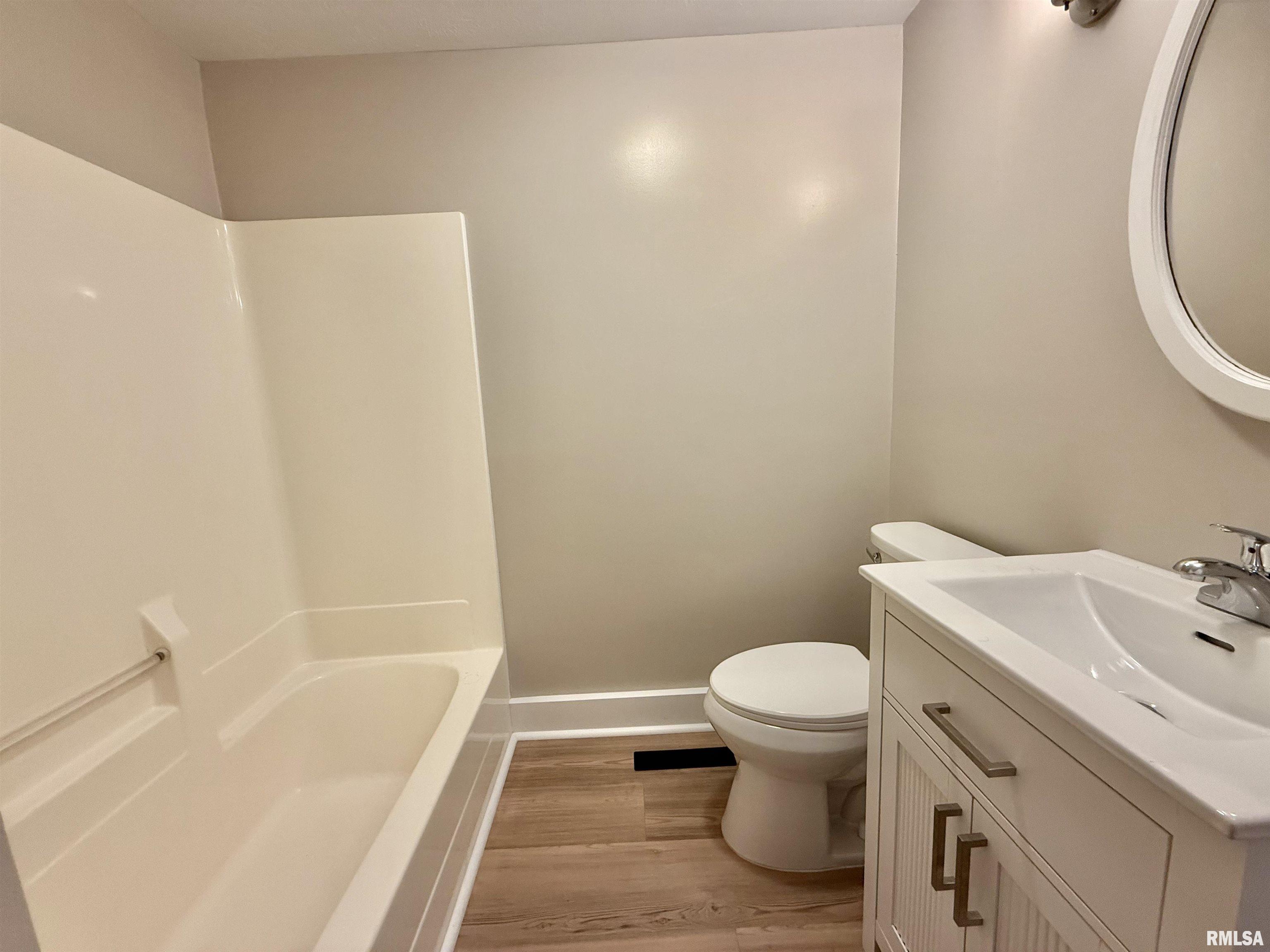 Gallery Image 25
