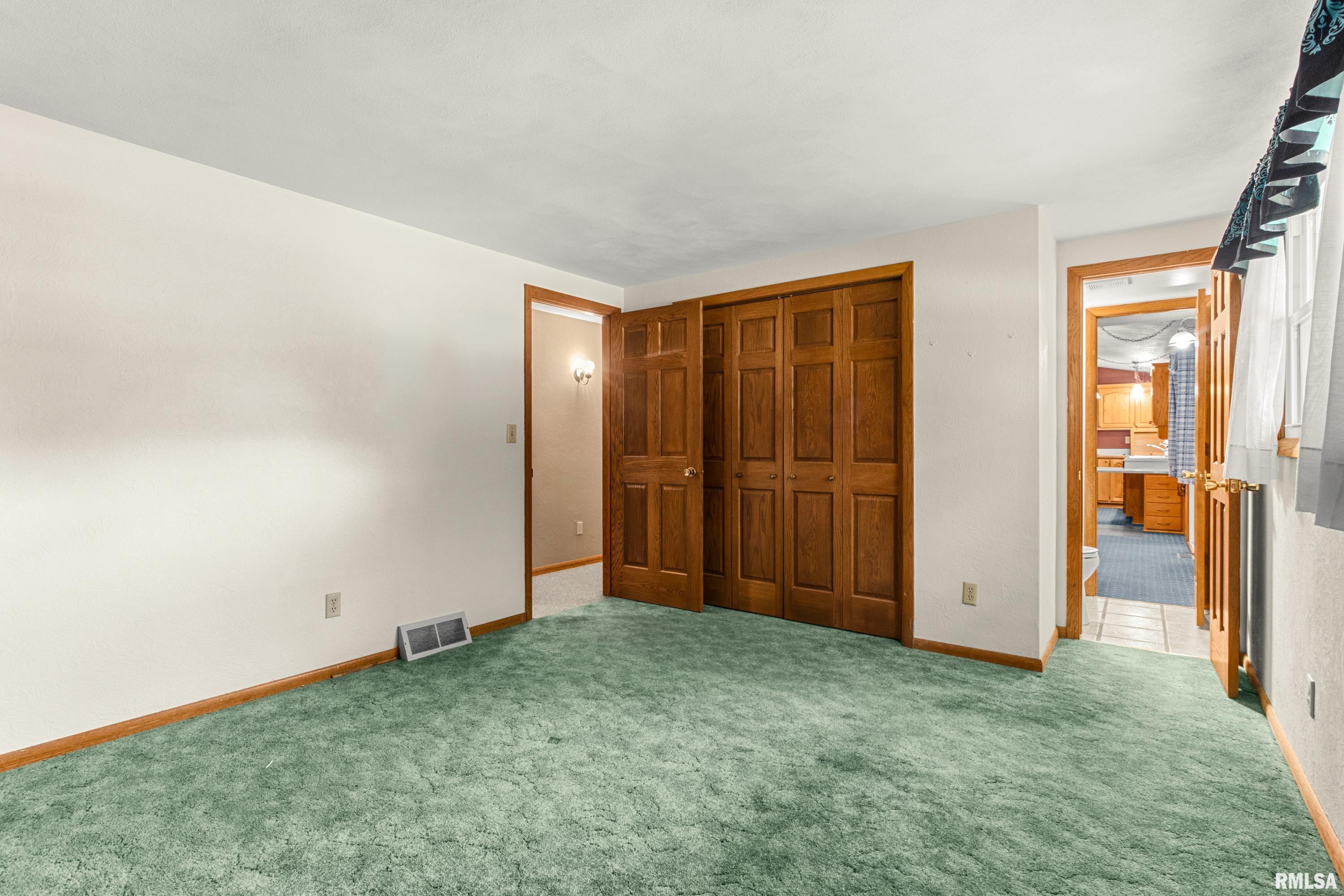 Gallery Image 35