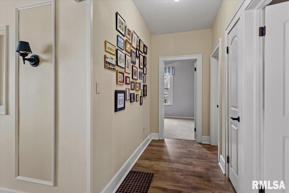 Gallery Image 19