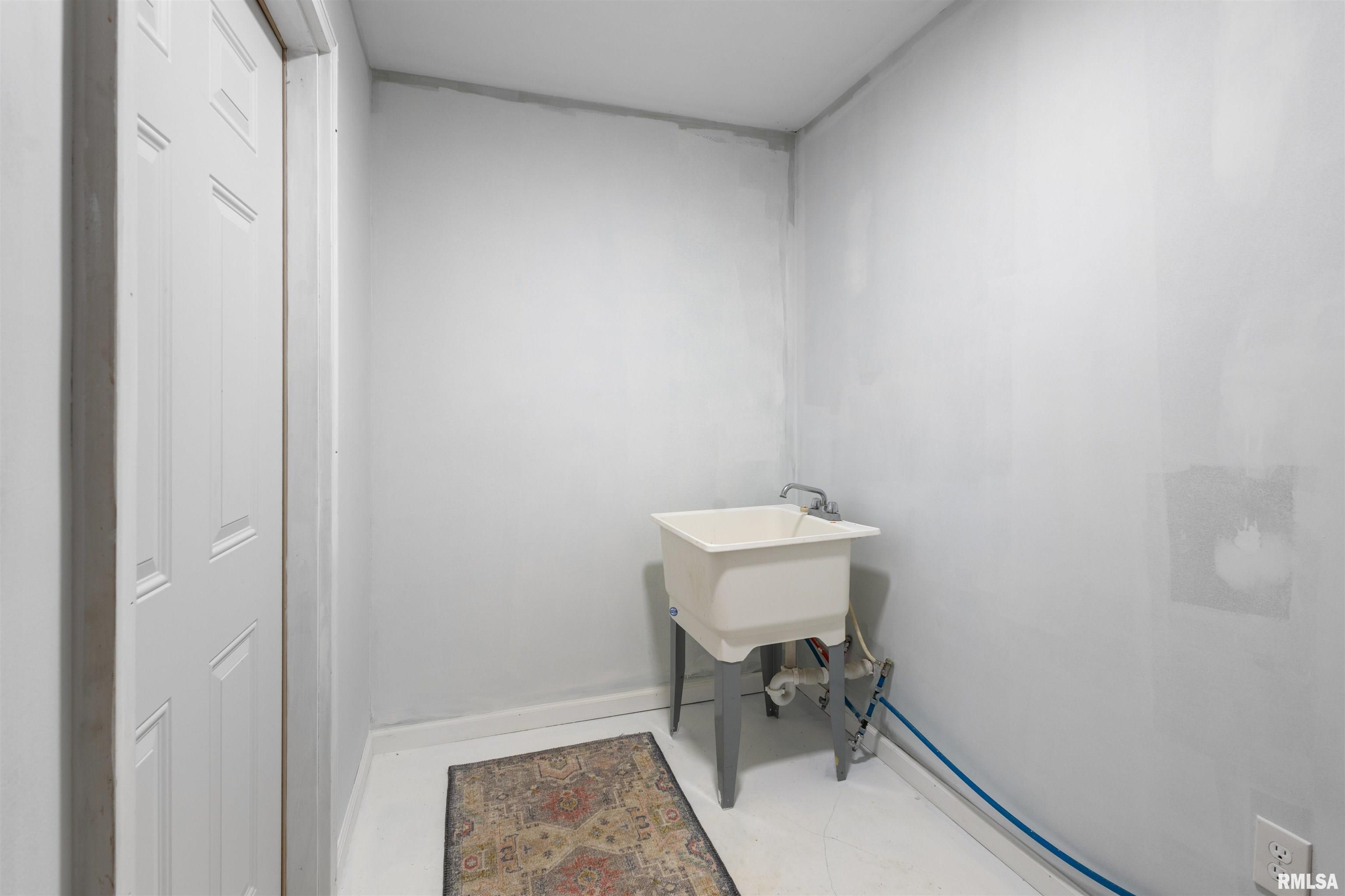 Gallery Image 19