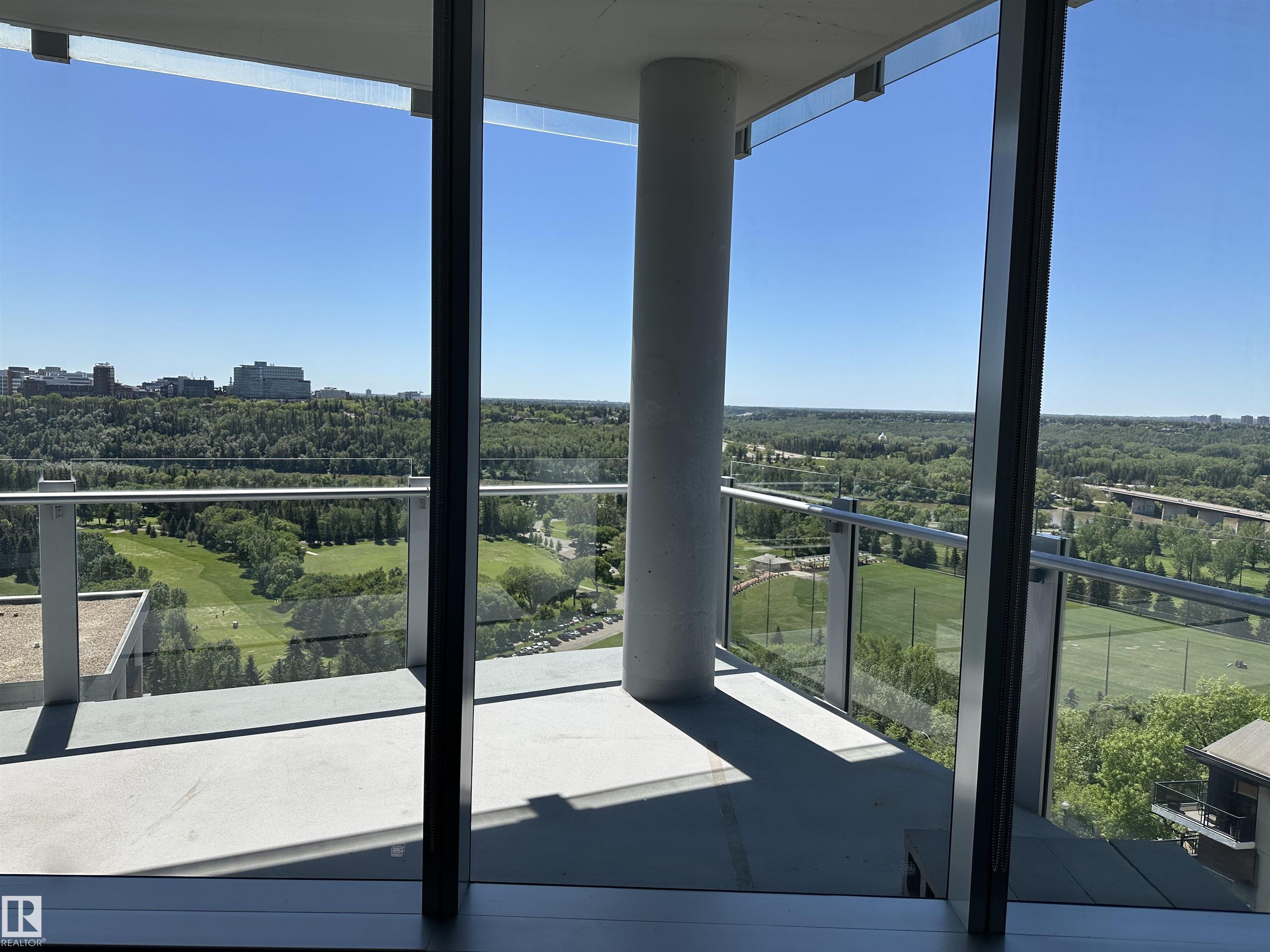 Picture for #1003 11969 JASPER AV NW