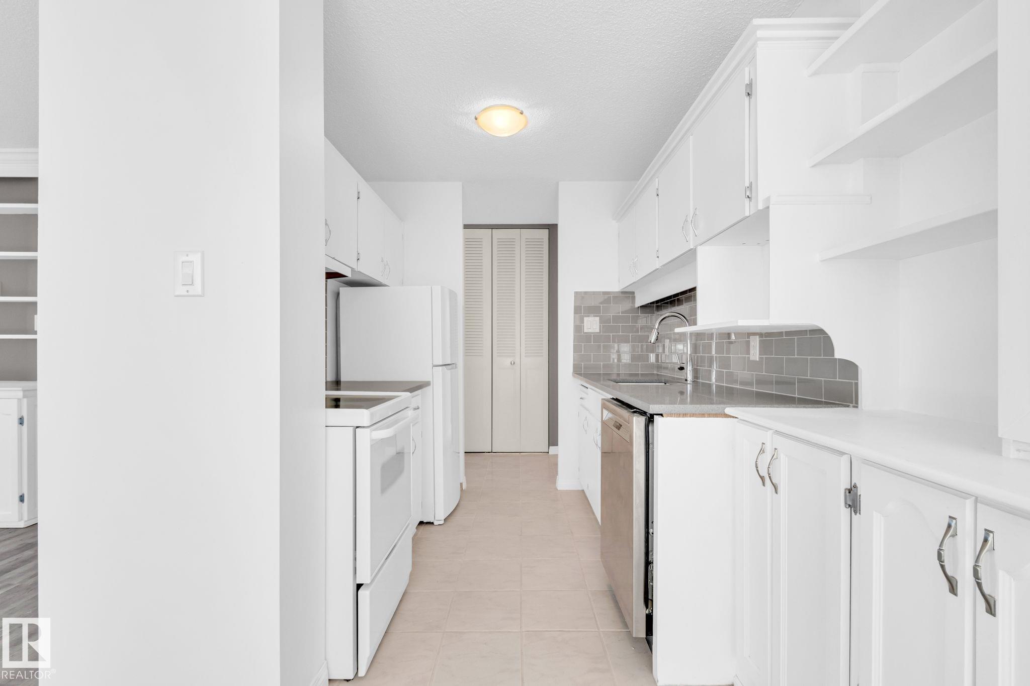 Picture for #1401 12121 Jasper AV NW NW