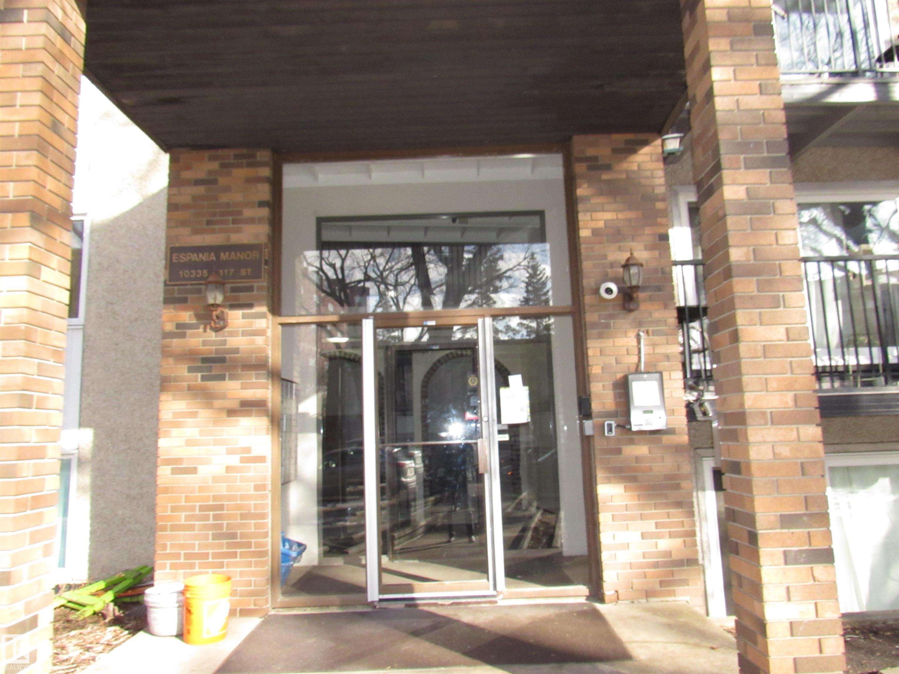 #404 10335 117 ST NW 3