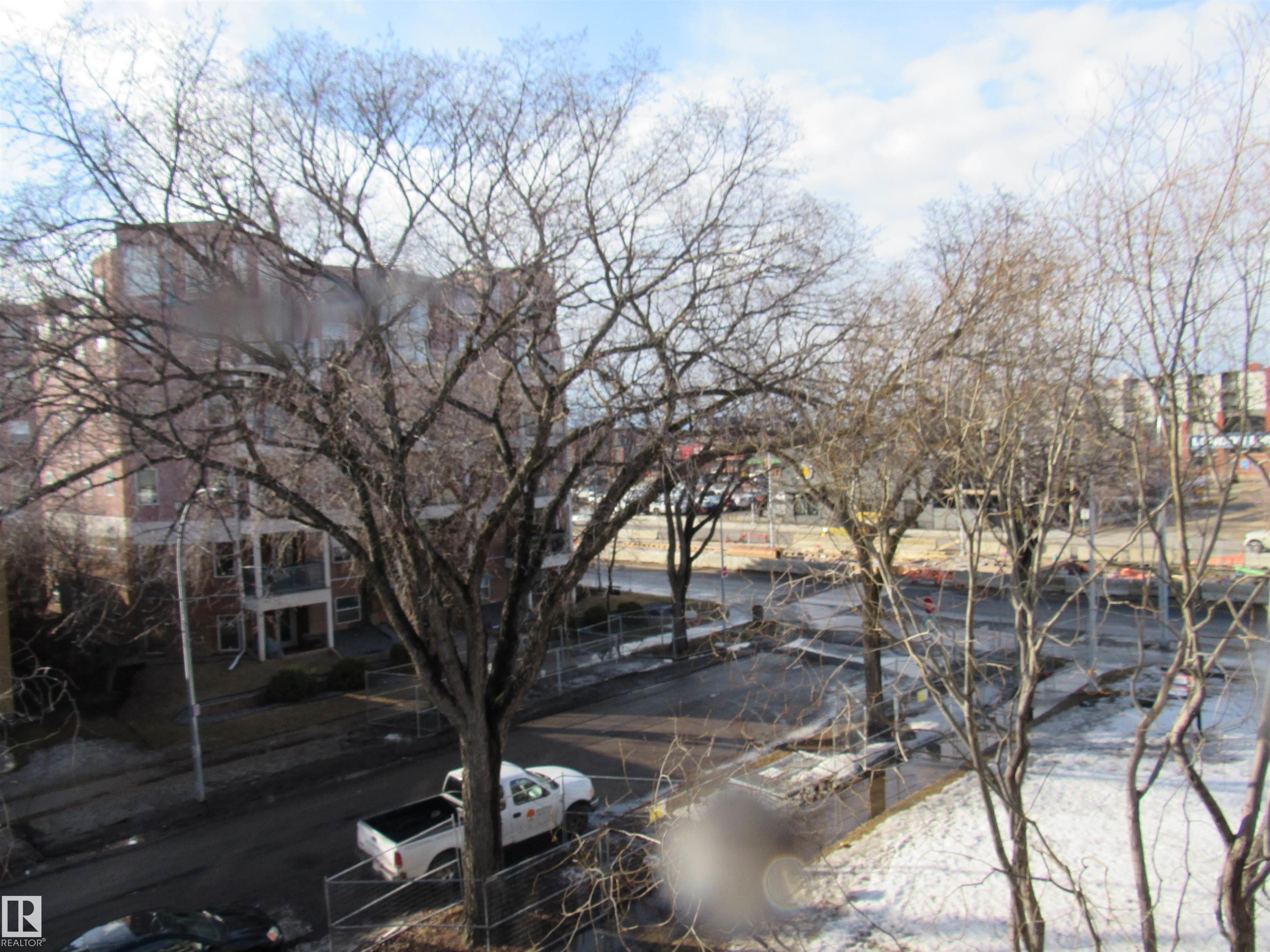 Photo 33 at 404 - 10335 117 Street NW, Wîhkwêntôwin, Edmonton