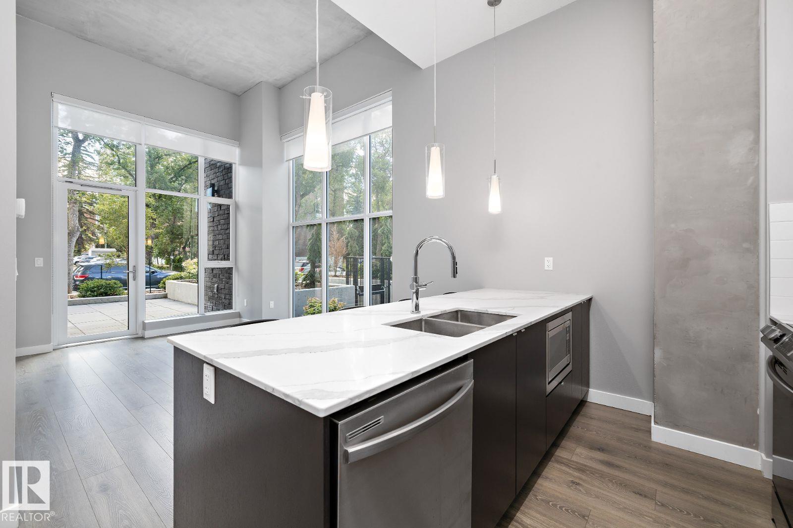 Picture for 9922 111 ST NW