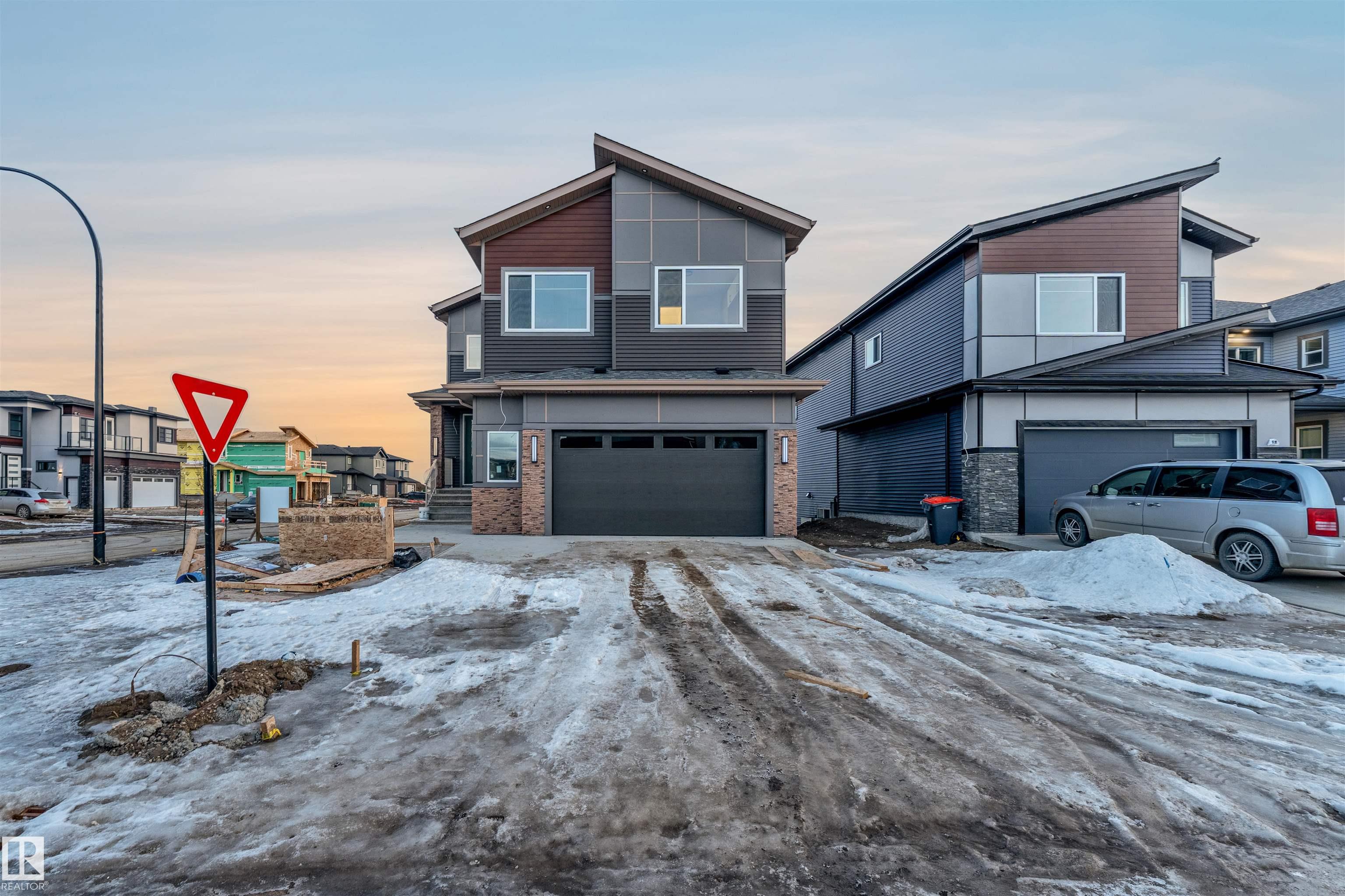 2817 63 AV NE