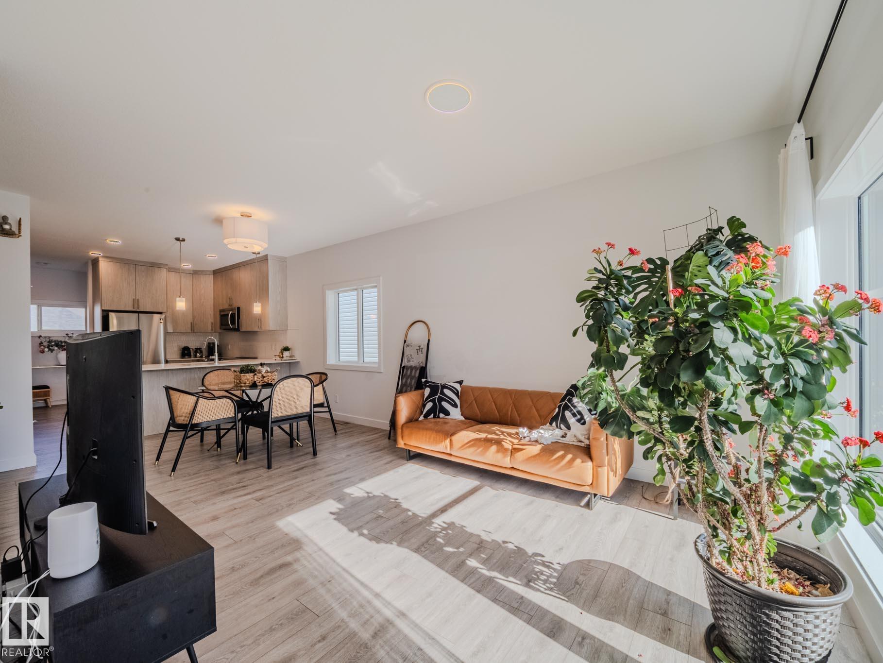 Picture for 2957 COUGHLAN GREEN GR SW