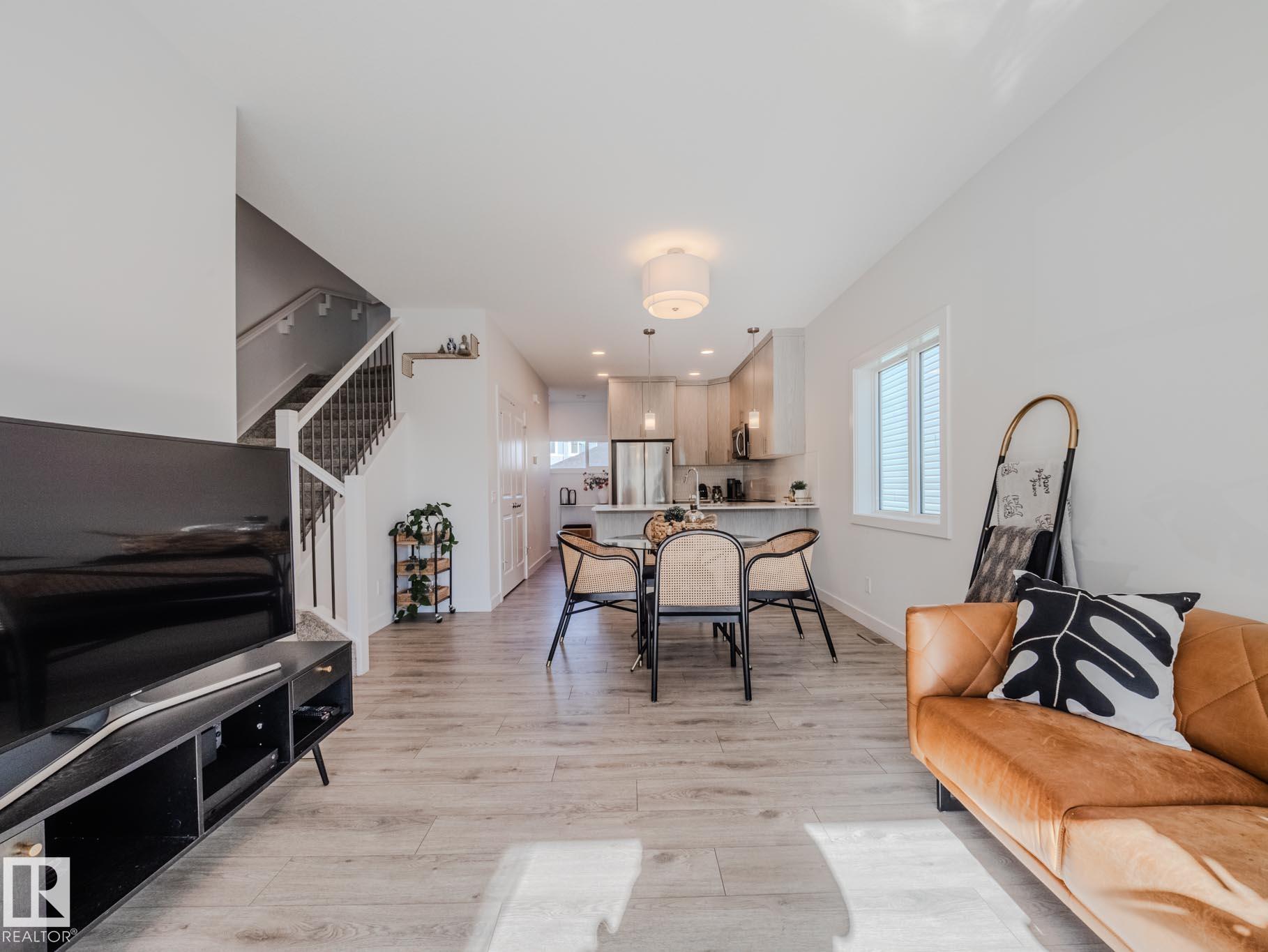 Picture for 2957 COUGHLAN GREEN GR SW