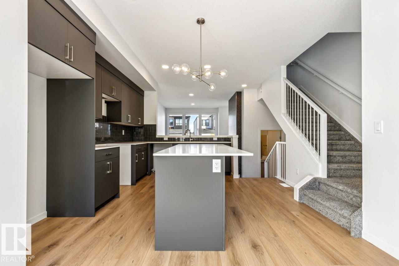 https://zimg.paragon.ice.com/ParagonImages/Property/PM/RAE/225379271/10/0/0/2f12f0355f8aceb4c7e1be3639977767/1/c66b186e2dd0204fcab0981d6ca98722/225379271-0d02c9d1-0347-42bc-9e4e-68f037ff1d83.JPG
