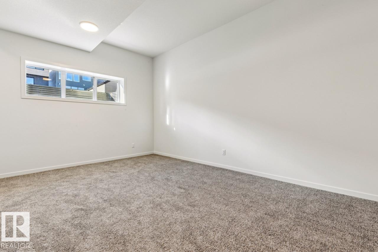 https://zimg.paragon.ice.com/ParagonImages/Property/PM/RAE/225379271/34/0/0/d702fd5e4e501e0ab4c7a337a67a05c6/1/c66b186e2dd0204fcab0981d6ca98722/225379271-5f805185-929a-41e4-9dfa-7918d443a1b7.JPG