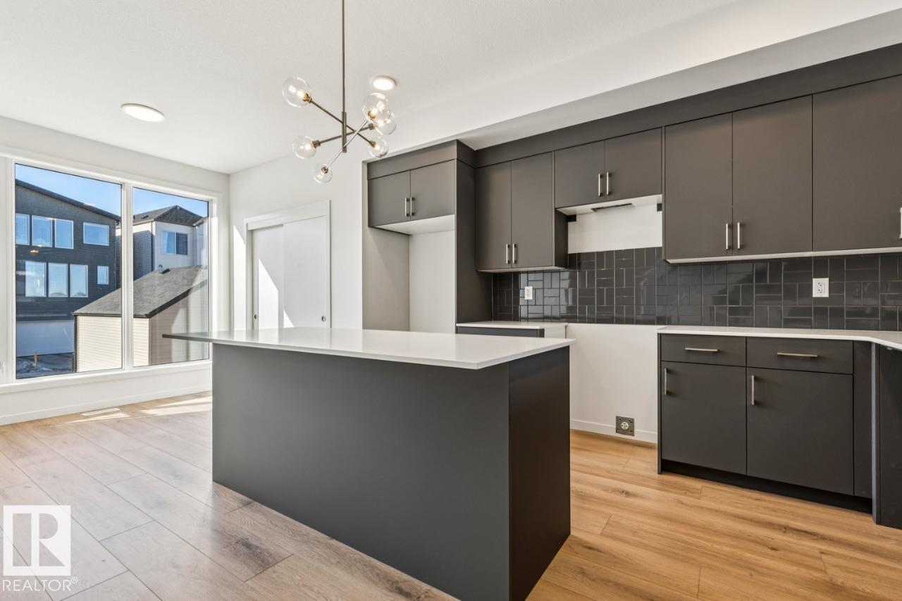 https://zimg.paragon.ice.com/ParagonImages/Property/PM/RAE/225379271/8/0/0/e44ddd705950cb6c69a6220013356492/1/c66b186e2dd0204fcab0981d6ca98722/225379271-606ced7e-dda6-4ccd-864d-8c21bfe2edf3.JPG