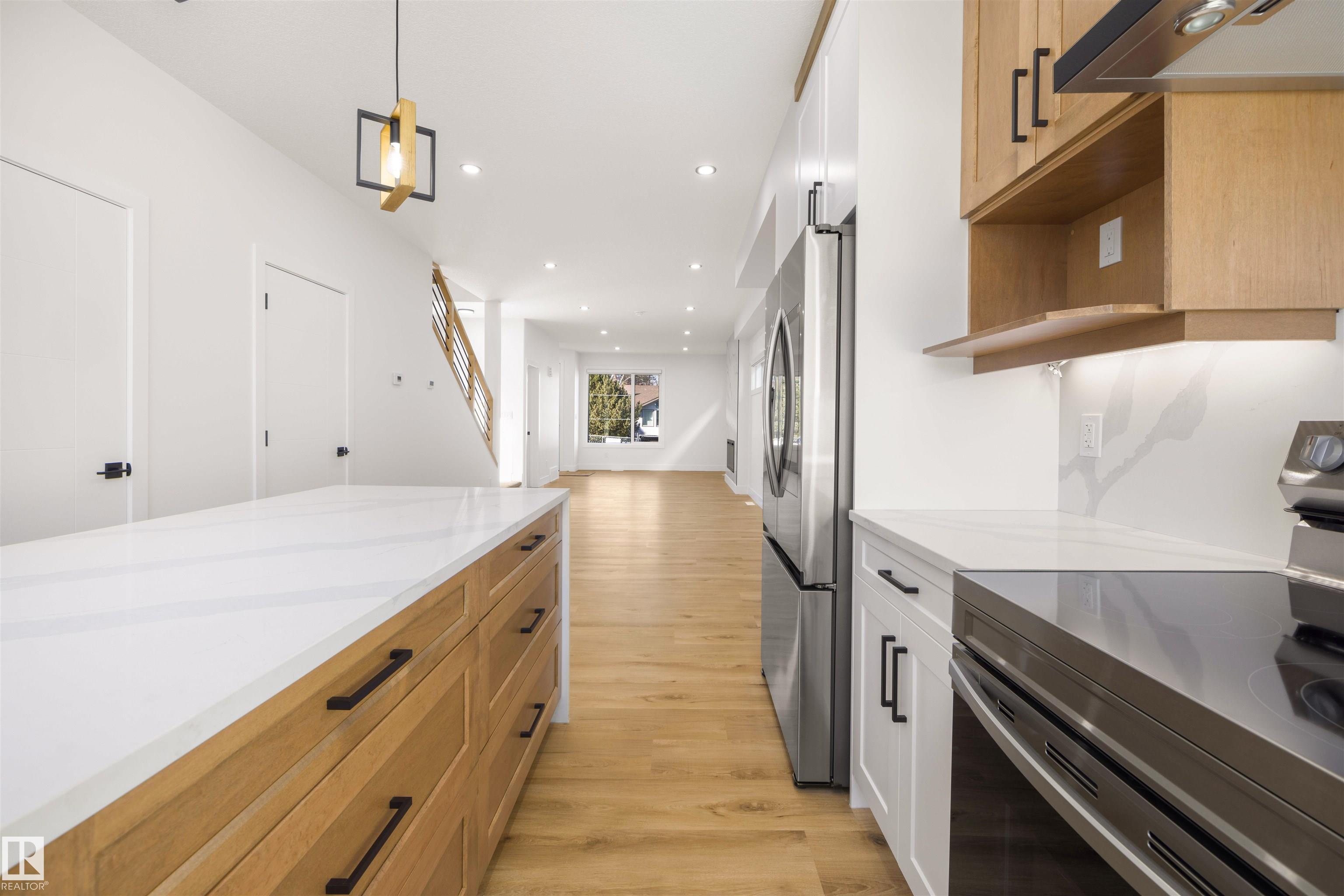 Picture for 10711 52 ST NW