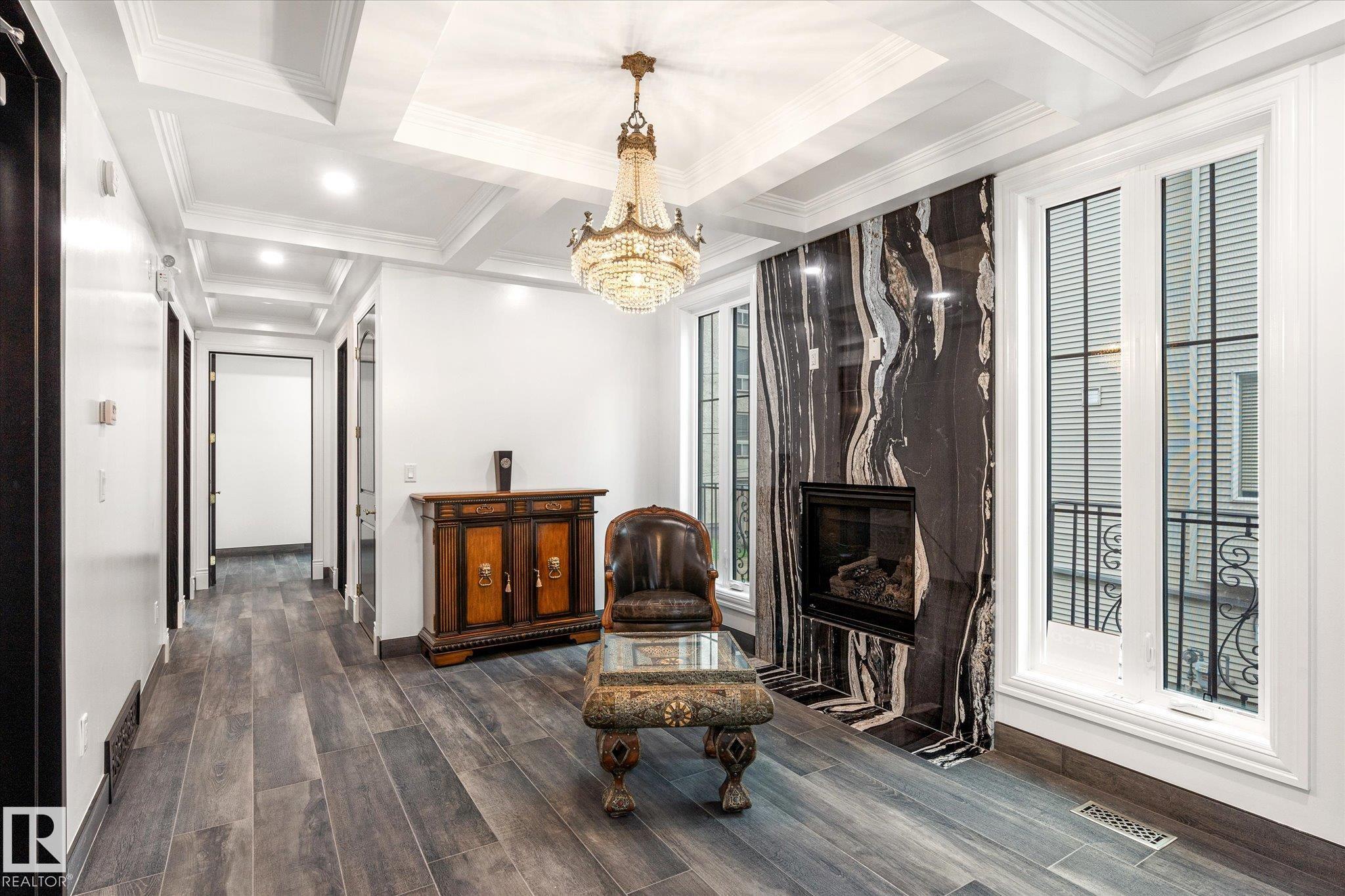 Picture for 11833 102 AV NW