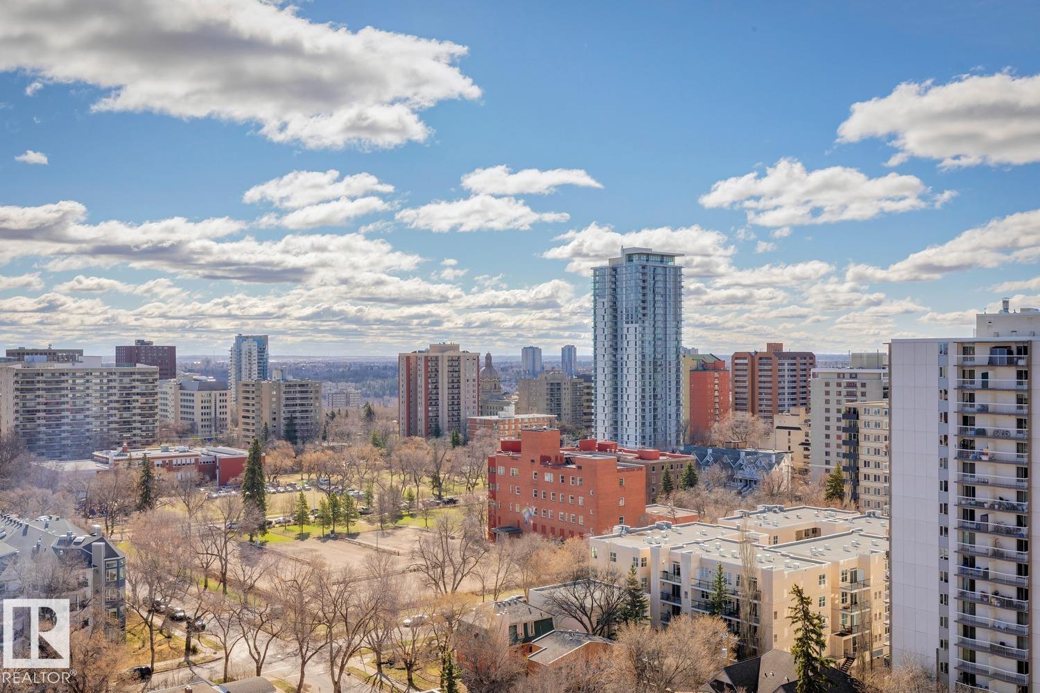 https://zimg.paragon.ice.com/ParagonImages/Property/PM/RAE/225380421/32/0/0/a54c937ed56c9f001f8056b117a08e2b/1/de7e94f2956d01401191257fc87751c5/225380421-63232008-13b7-46e3-a83d-fca0564cc97b.JPG