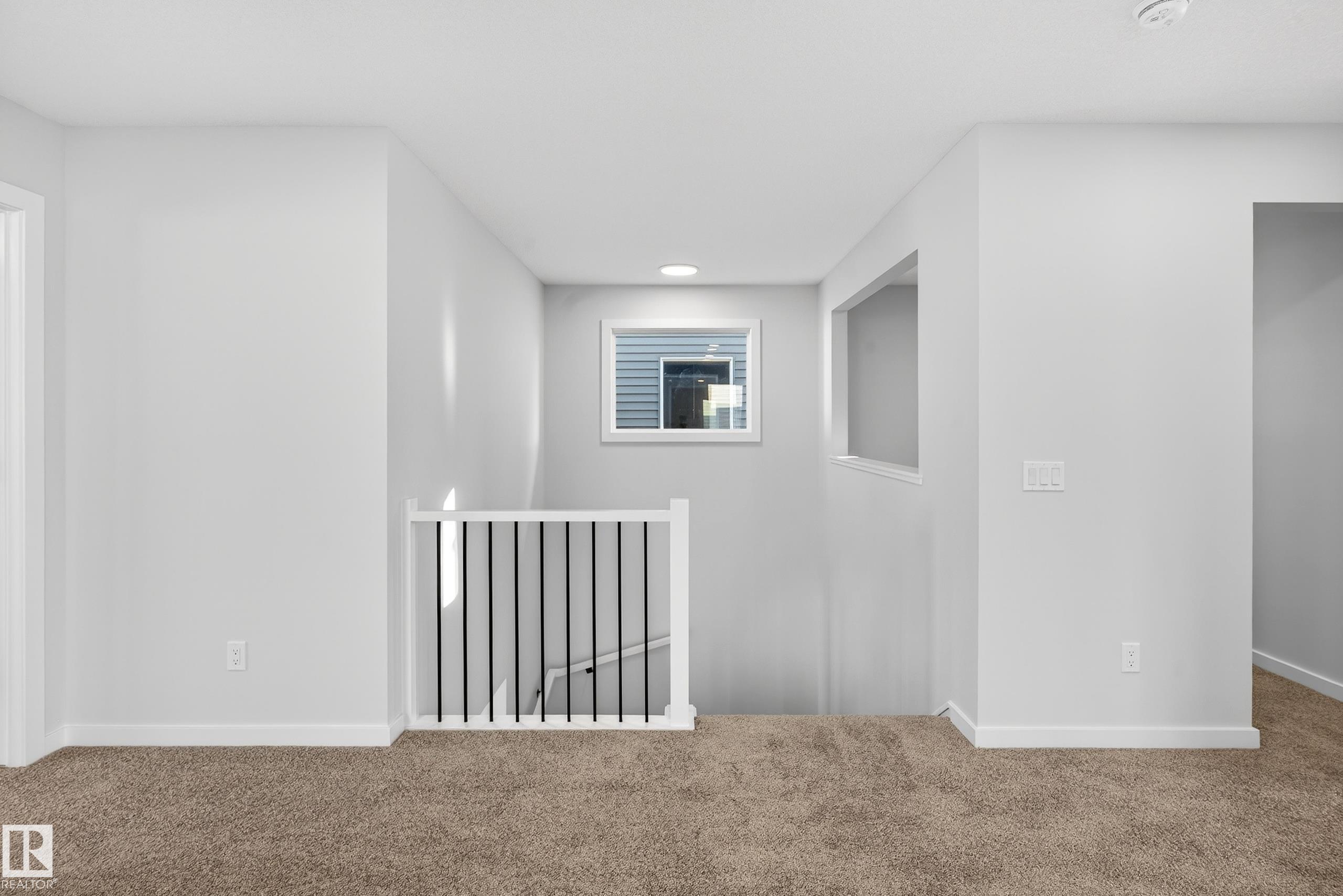 https://zimg.paragon.ice.com/ParagonImages/Property/PM/RAE/225380831/21/0/0/9cb2527ced65ca158cb06d7817e06cb6/1/df60a02058acf35a52ce57cff278f0a9/225380831-55a91f62-382f-467a-a859-ddcbed929f3d.JPG