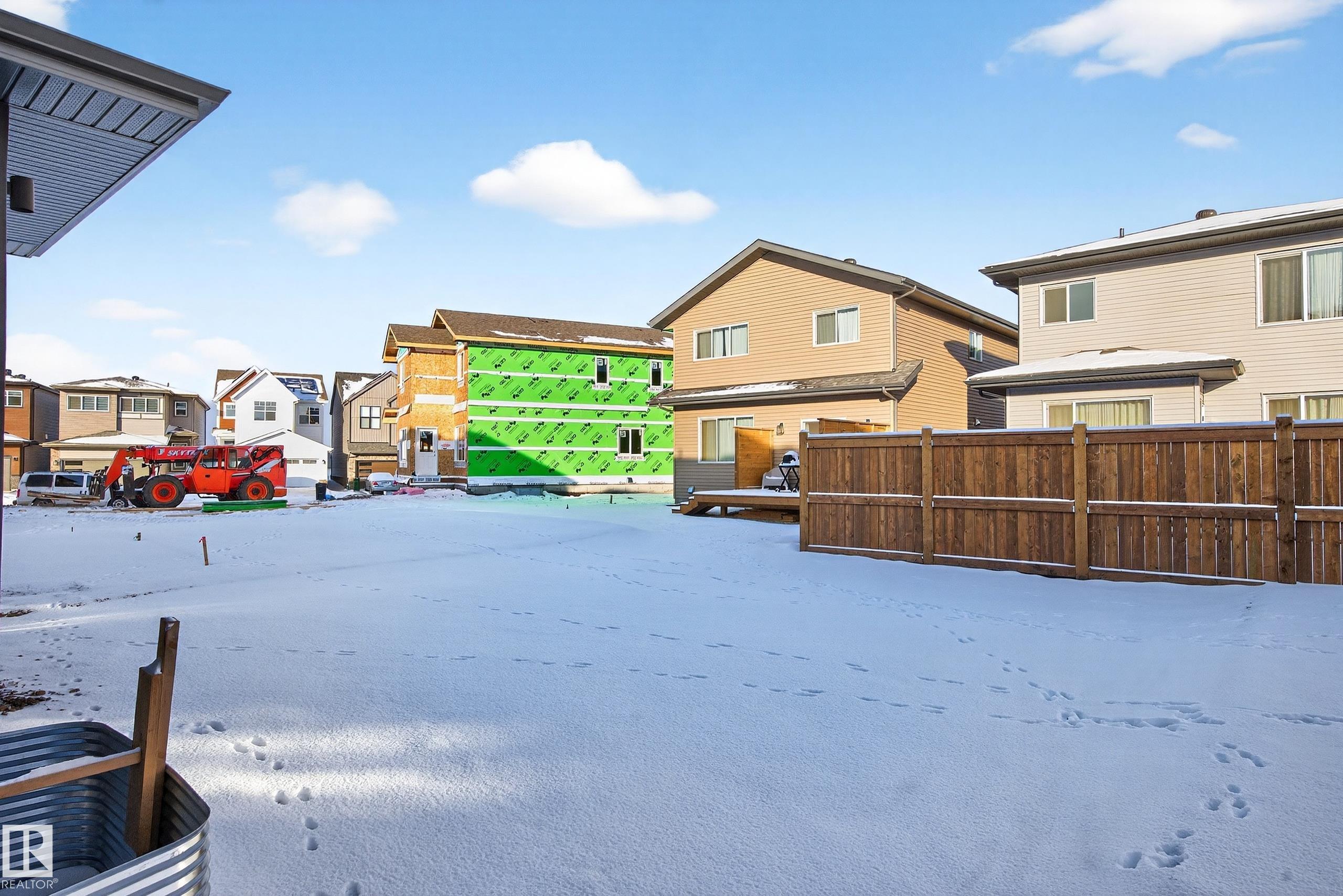 https://zimg.paragon.ice.com/ParagonImages/Property/PM/RAE/225380831/44/0/0/e12132566d27b5414c0d2e57c326a9f6/1/df60a02058acf35a52ce57cff278f0a9/225380831-1631c269-c2b4-41bd-8afb-ff4435127aea.JPG