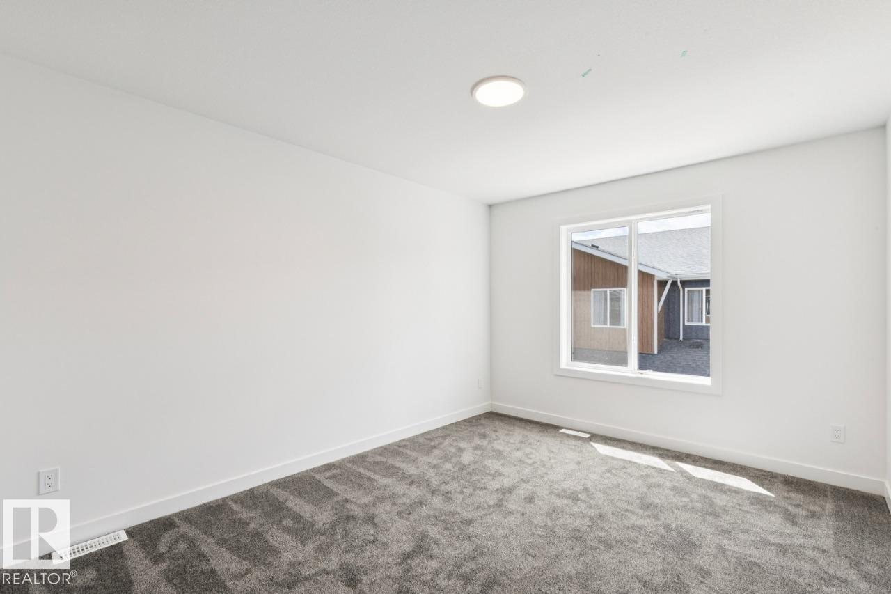 https://zimg.paragon.ice.com/ParagonImages/Property/PM/RAE/225380921/20/0/0/a57e97f55fa9fc01e024b8d758cea2ae/1/659f0c152057e0b6154cc591ed1c2f85/225380921-3f86da08-b8a6-4b68-95c6-77069ebb2684.JPG