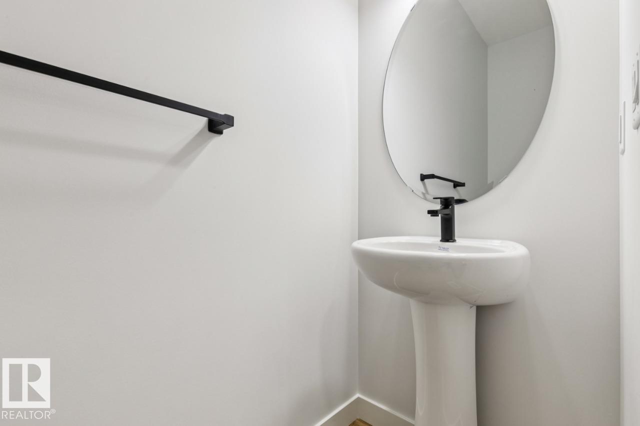 https://zimg.paragon.ice.com/ParagonImages/Property/PM/RAE/225381055/17/0/0/eafb3eebbb01c739b2de84fabb978081/1/1039224c2a8b0225e792bba3dce0ce90/225381055-e84f0ea5-3820-49df-80db-934013bf2740.JPG