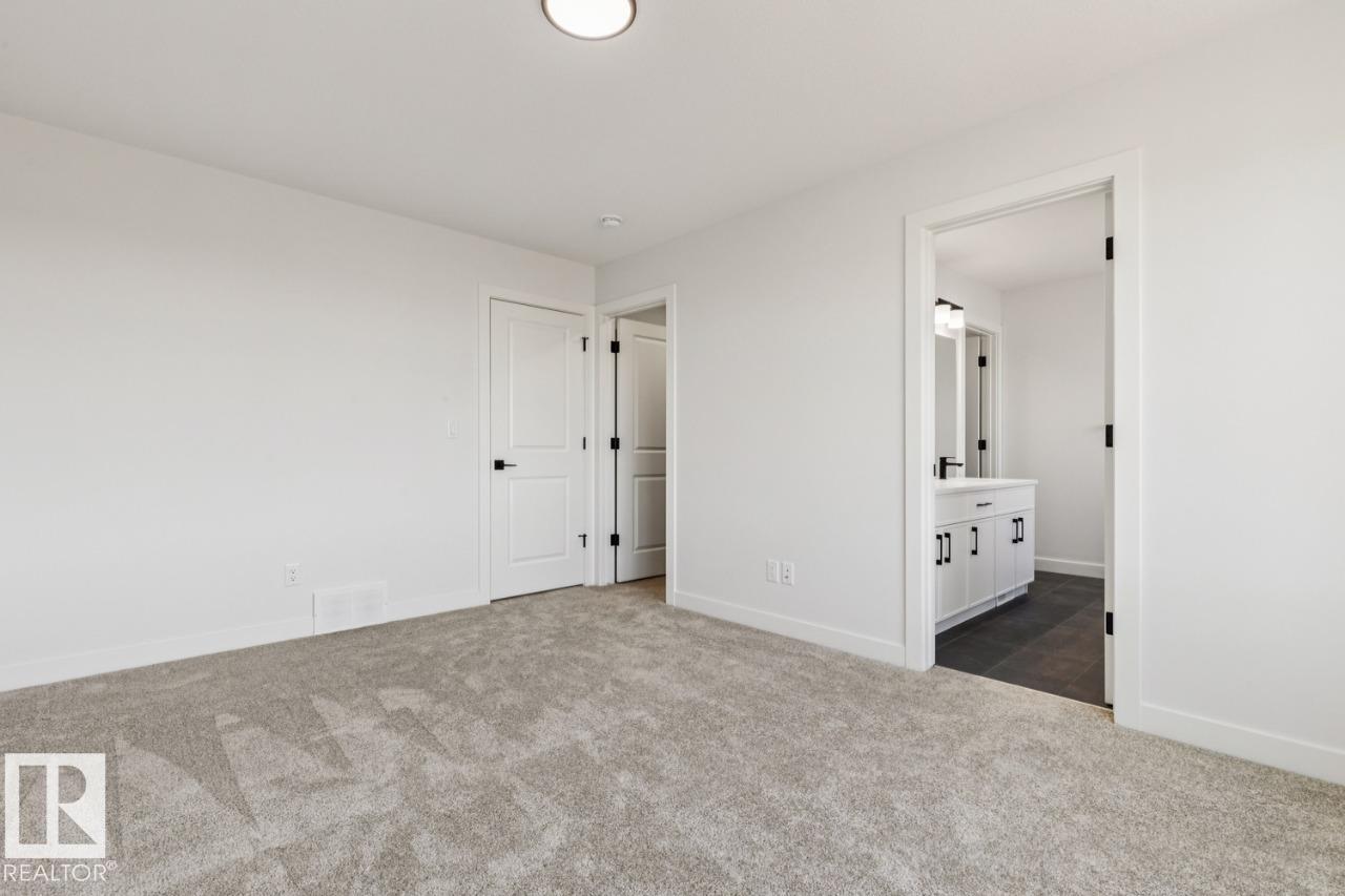 https://zimg.paragon.ice.com/ParagonImages/Property/PM/RAE/225381055/20/0/0/b71fc6cf23aae0c5c00e00cb82e4e18b/1/1039224c2a8b0225e792bba3dce0ce90/225381055-39602034-989c-430d-8615-04e96f16bfca.JPG