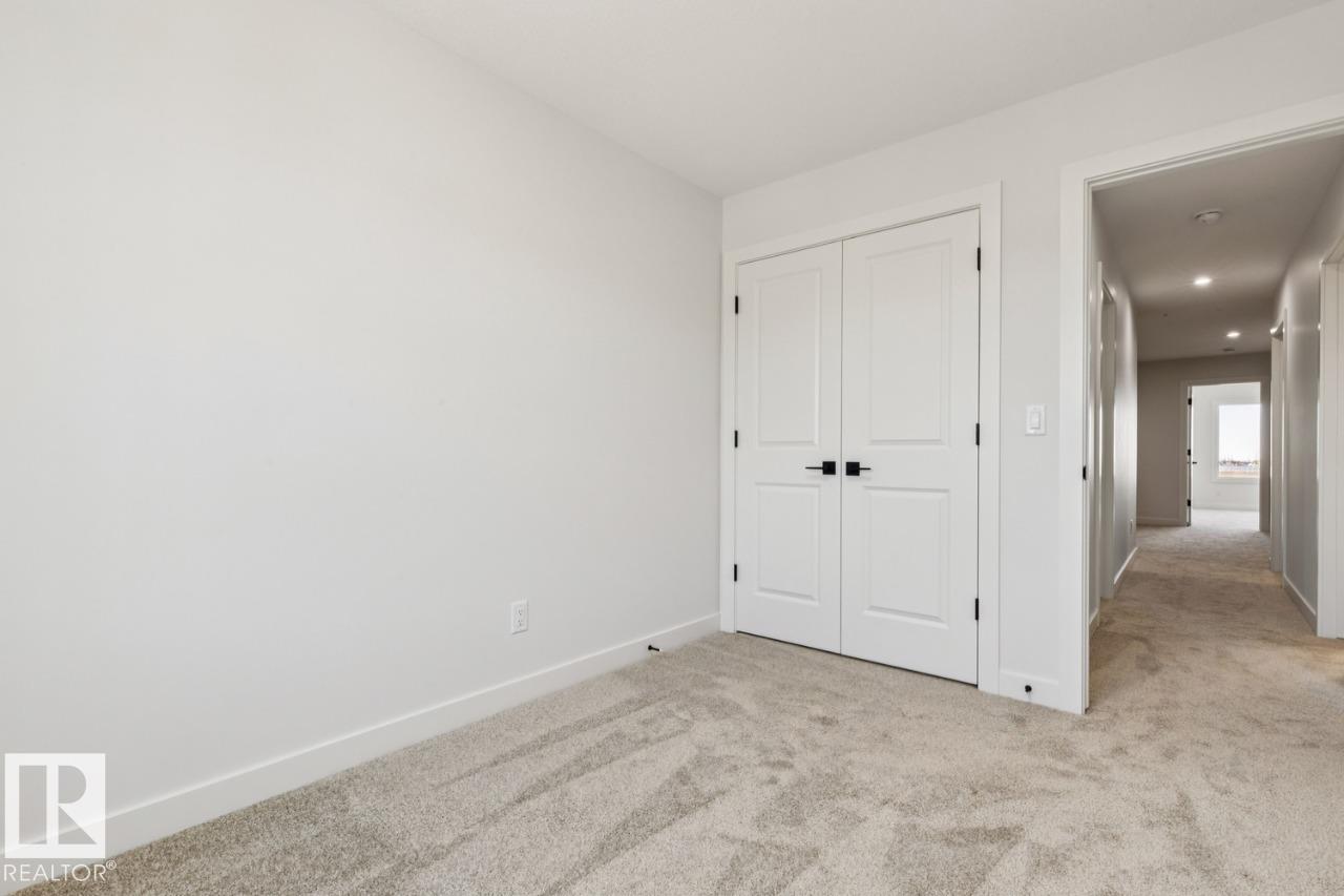 https://zimg.paragon.ice.com/ParagonImages/Property/PM/RAE/225381055/29/0/0/2f8b3a98b8bf8ef44ea20f23a1c565fe/1/1039224c2a8b0225e792bba3dce0ce90/225381055-997f2a74-9d29-4bbe-981a-0dfdf5a8850d.JPG