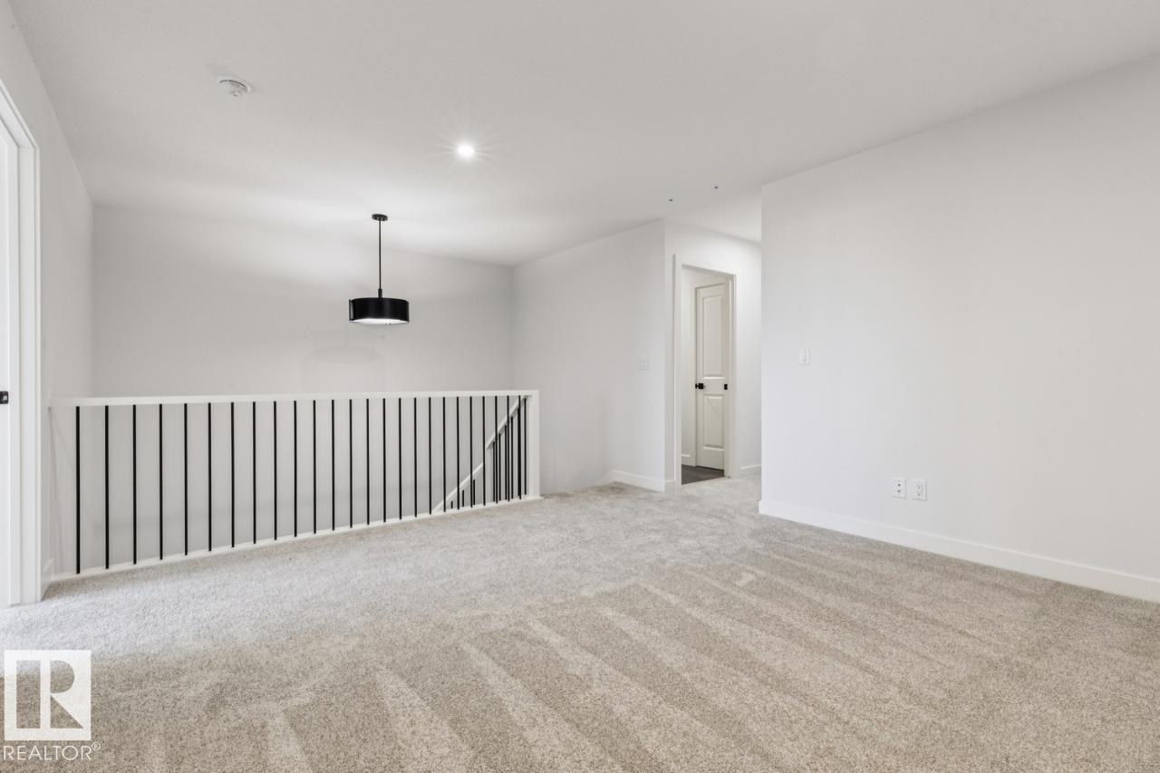 https://zimg.paragon.ice.com/ParagonImages/Property/PM/RAE/225381055/31/0/0/3824a197acfe5091b99e25cfdfcbf3bf/1/1039224c2a8b0225e792bba3dce0ce90/225381055-57638575-a632-4160-a165-b2c98b65ad99.JPG
